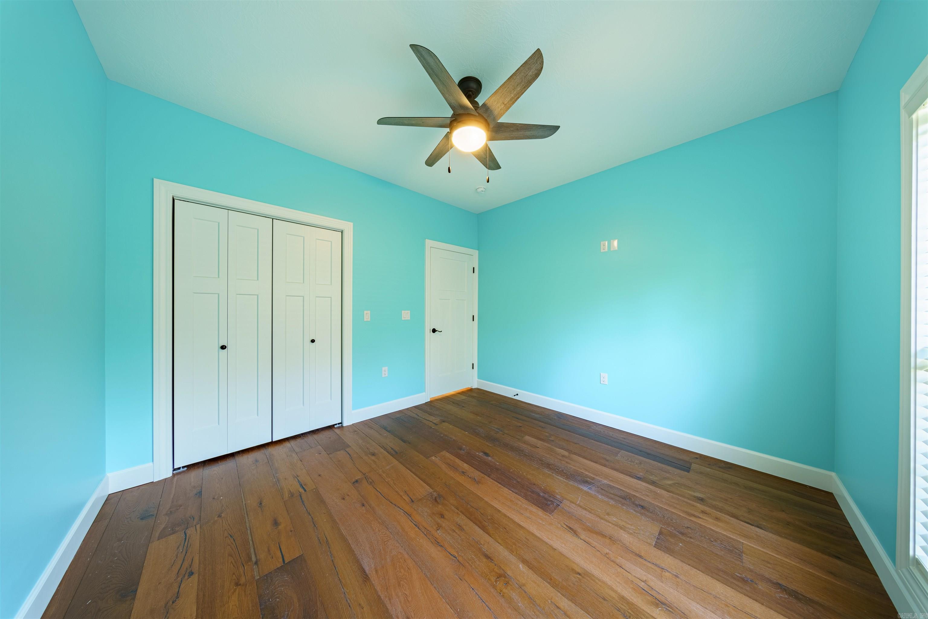 1212  Pearl Drive  Horseshoe Bend, AR