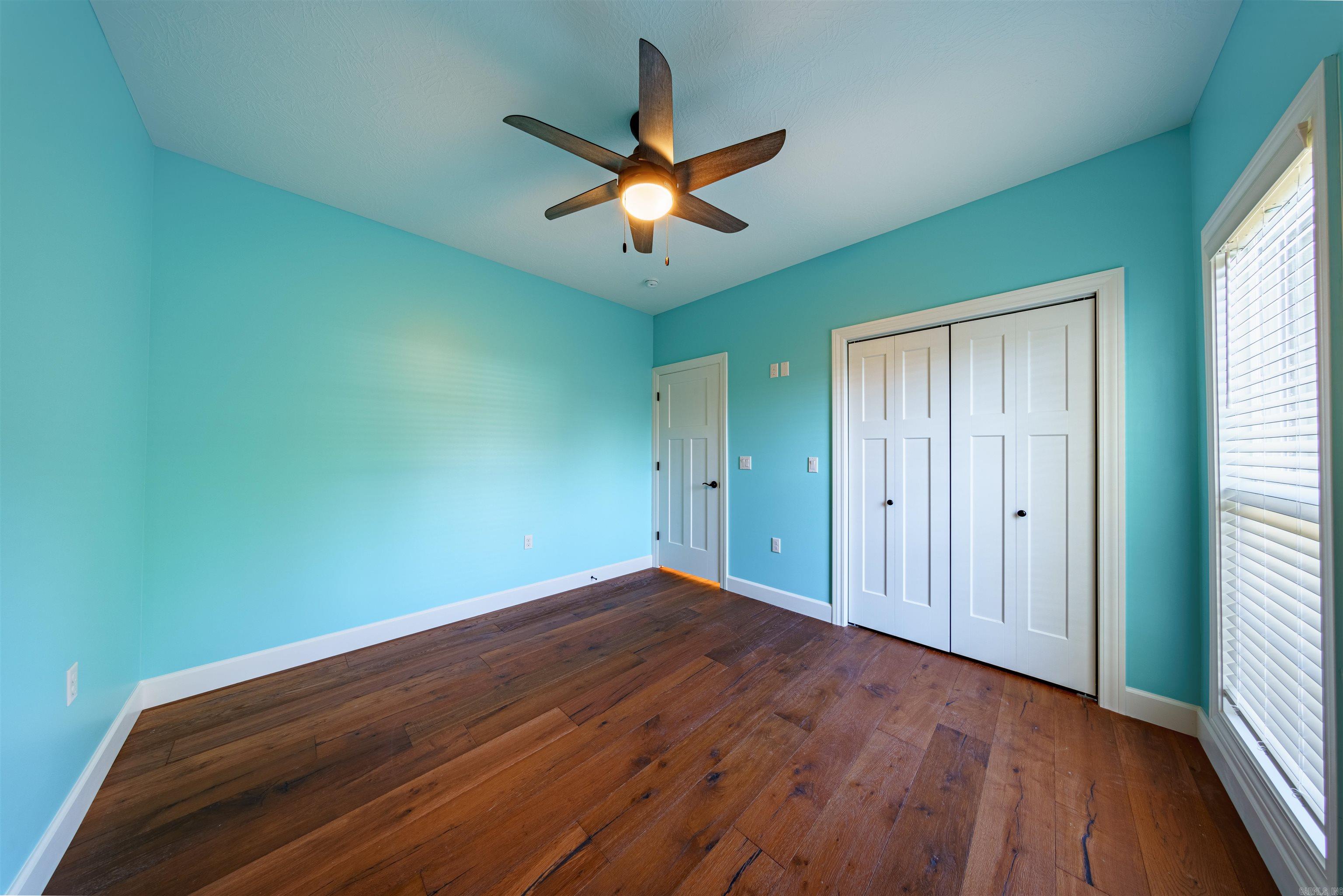 1212  Pearl Drive  Horseshoe Bend, AR