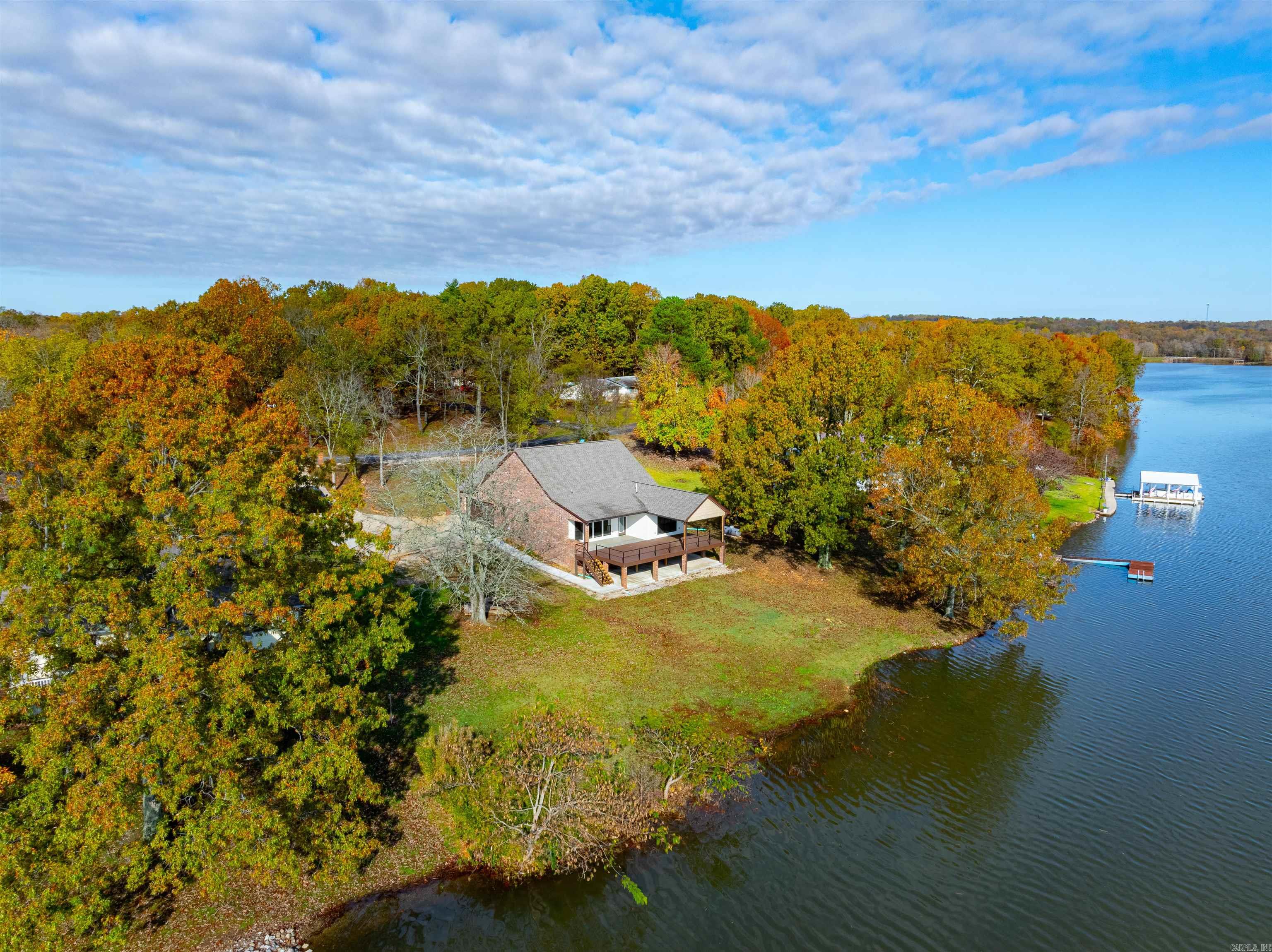1212  Pearl Drive  Horseshoe Bend, AR