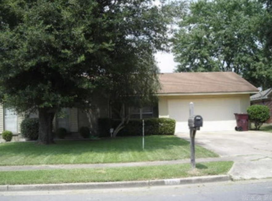 3202  Kendyl  Pine Bluff, AR