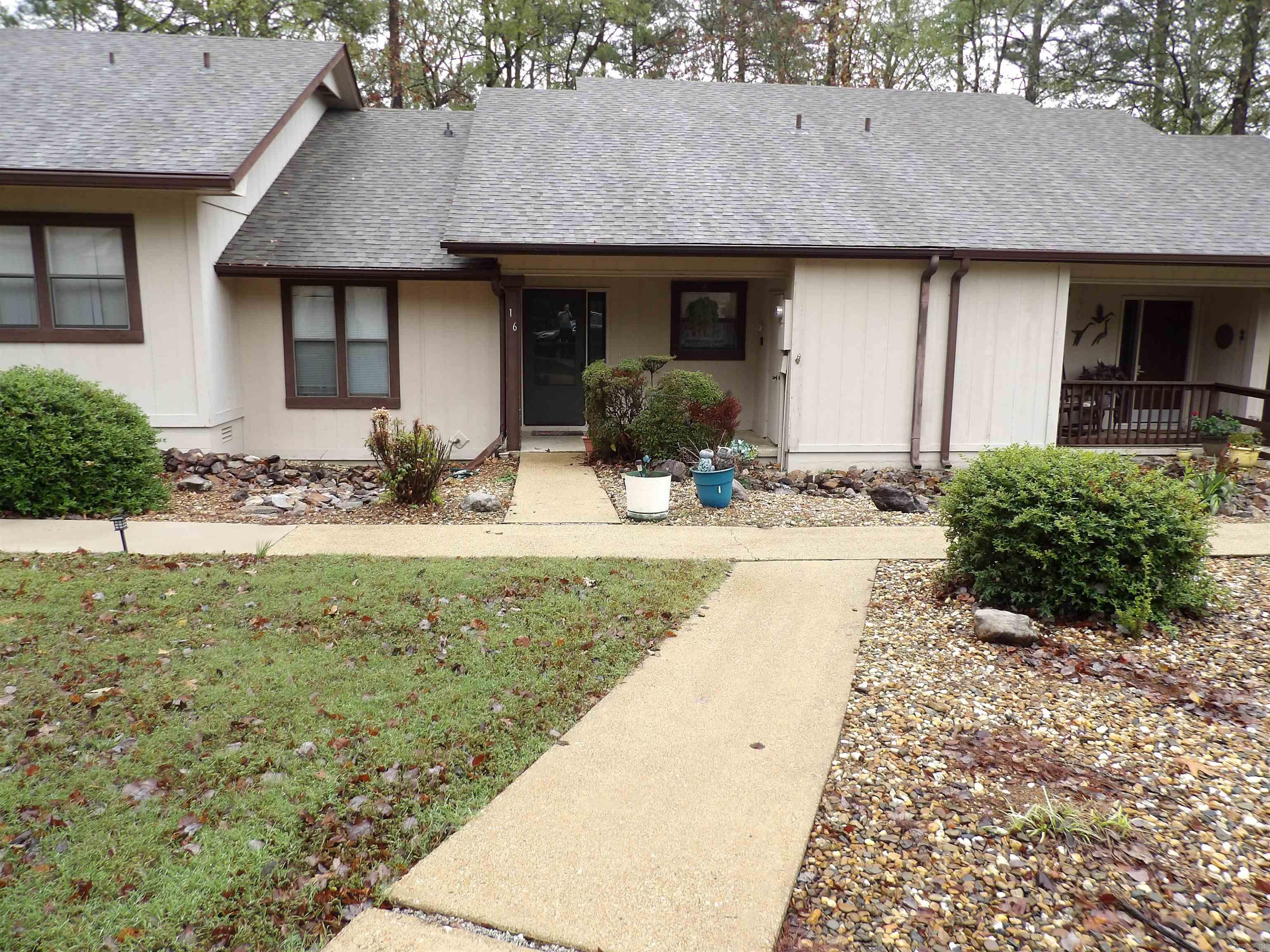 16  DULZURA LANE  Hot Springs Village, AR