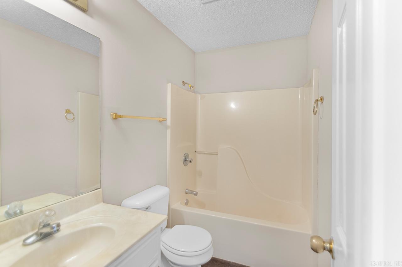 1707 S 1st  Cabot, AR