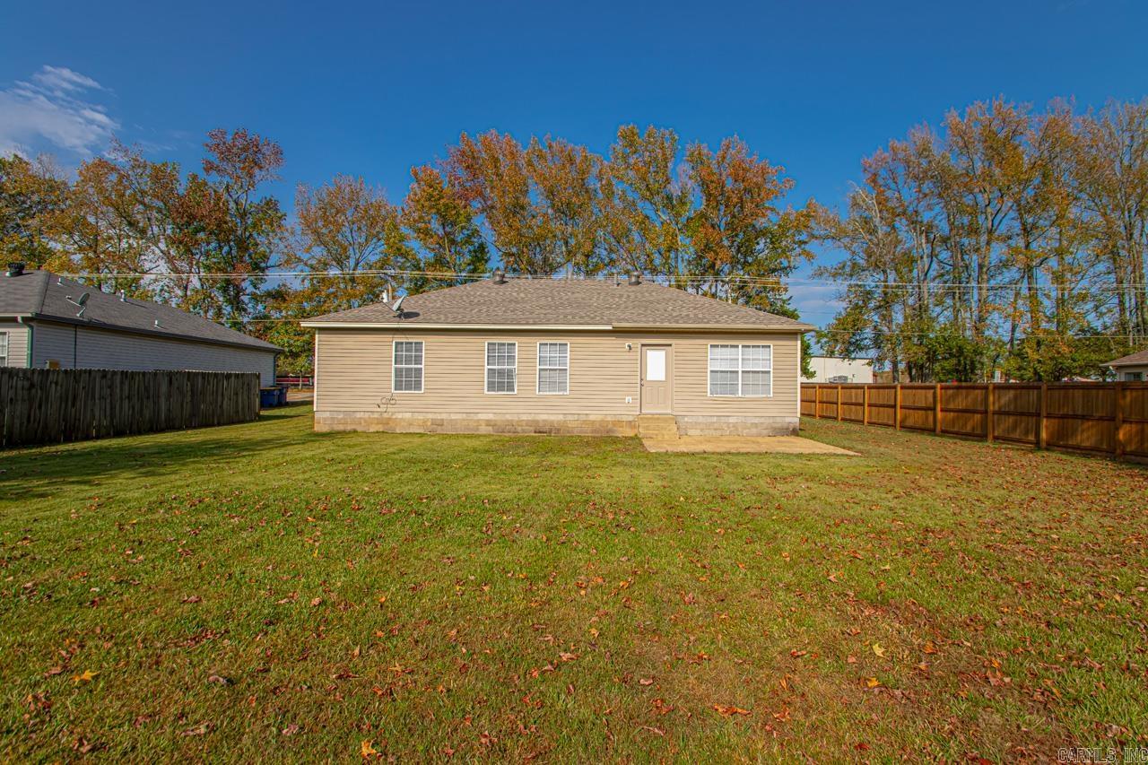 1707 S 1st  Cabot, AR