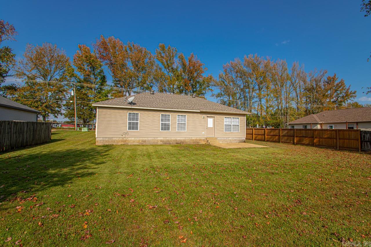 1707 S 1st  Cabot, AR