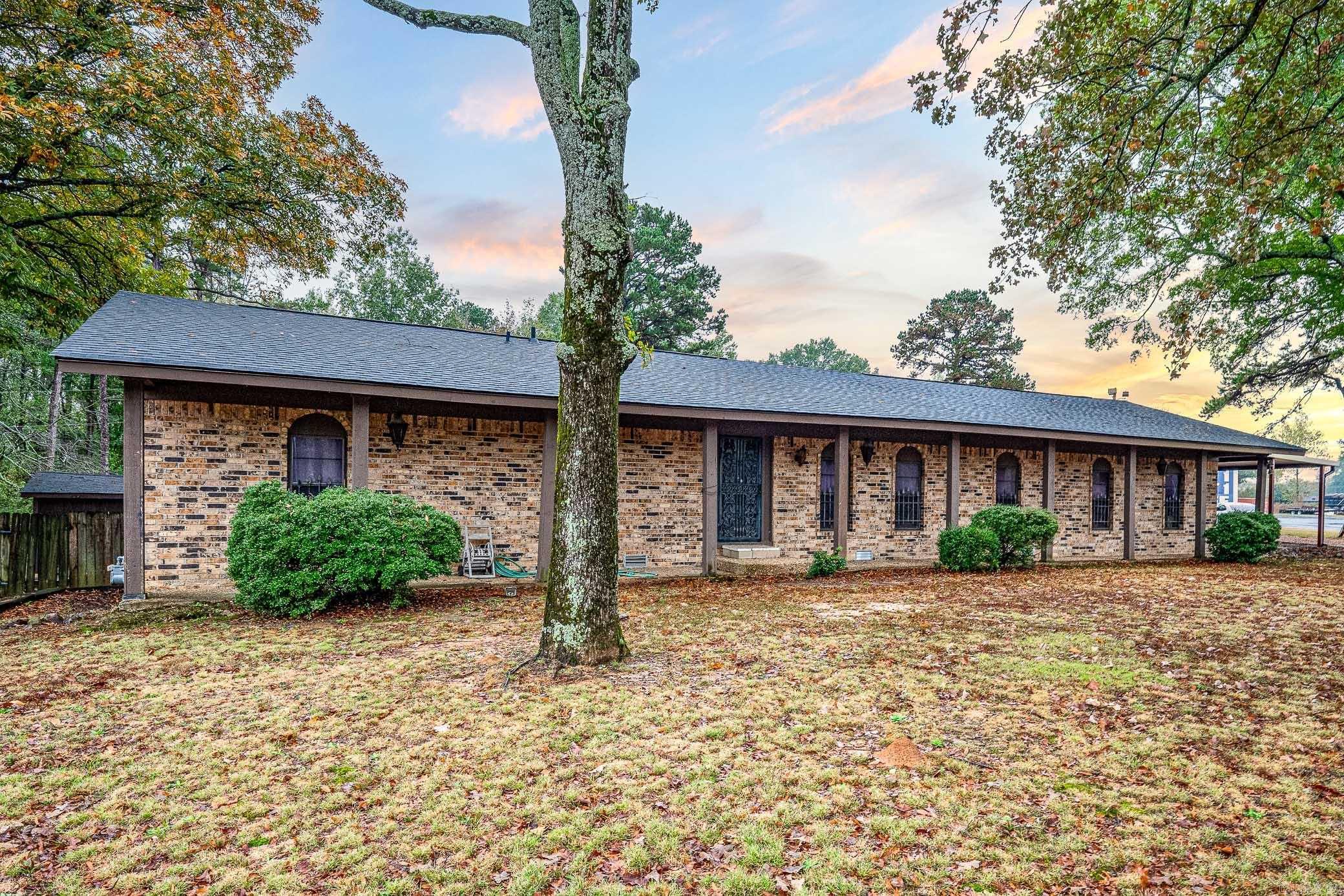 8910  Landers  North Little Rock, AR