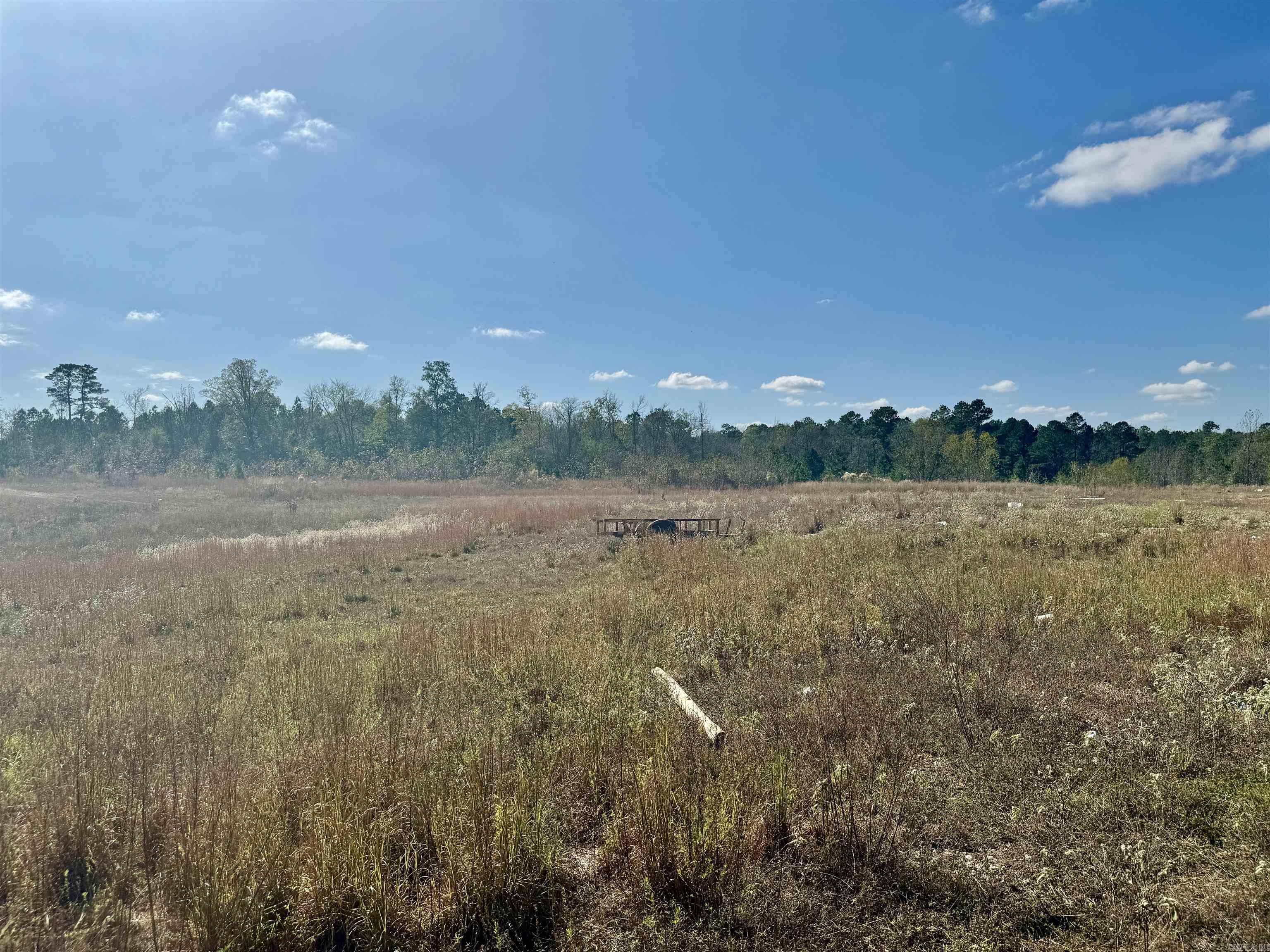 987  Walker  Amity, AR