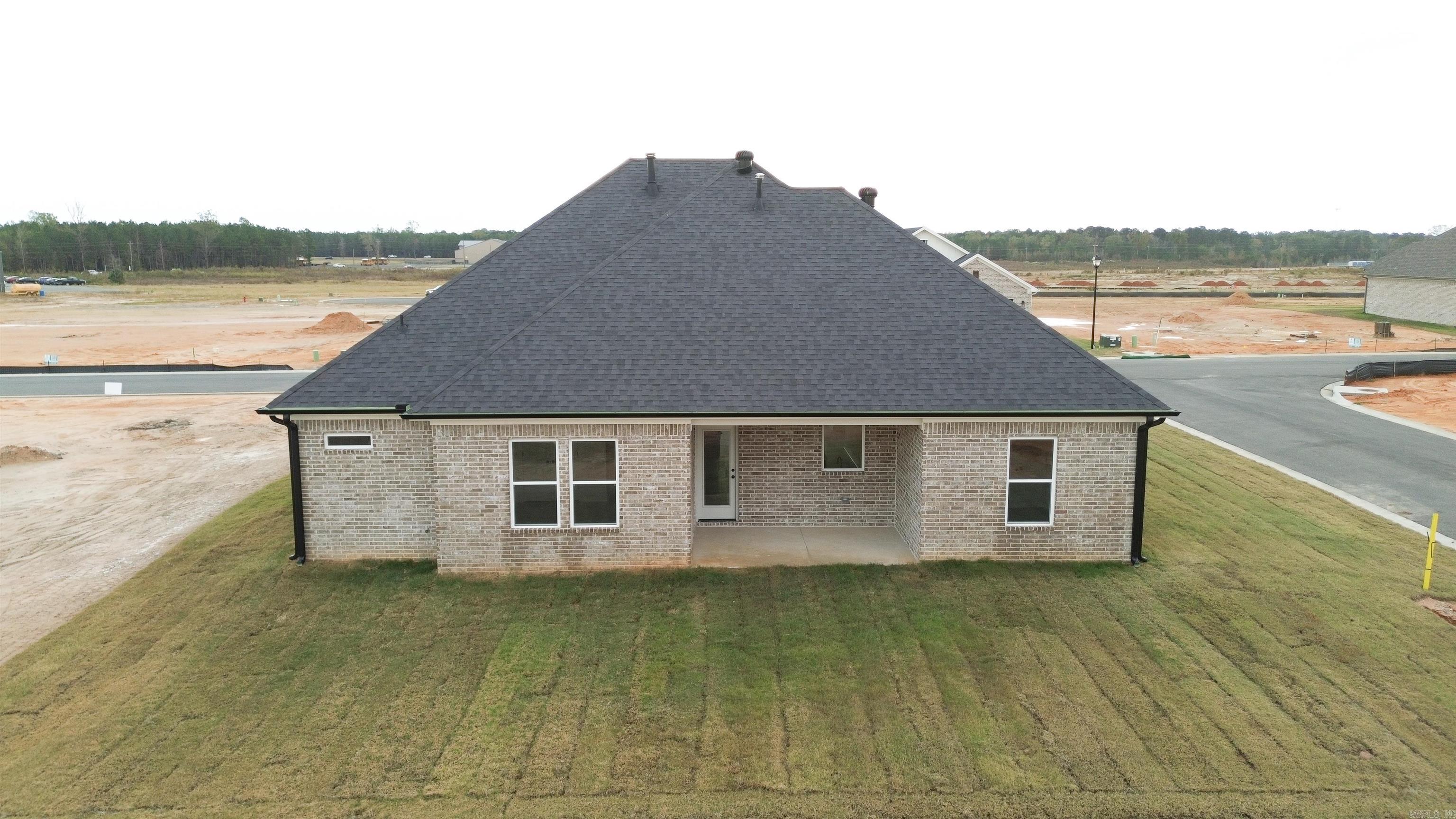 21048  Kinsley  Hensley, AR