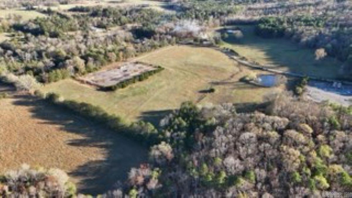 000  Banner Mountain  Shirley, AR