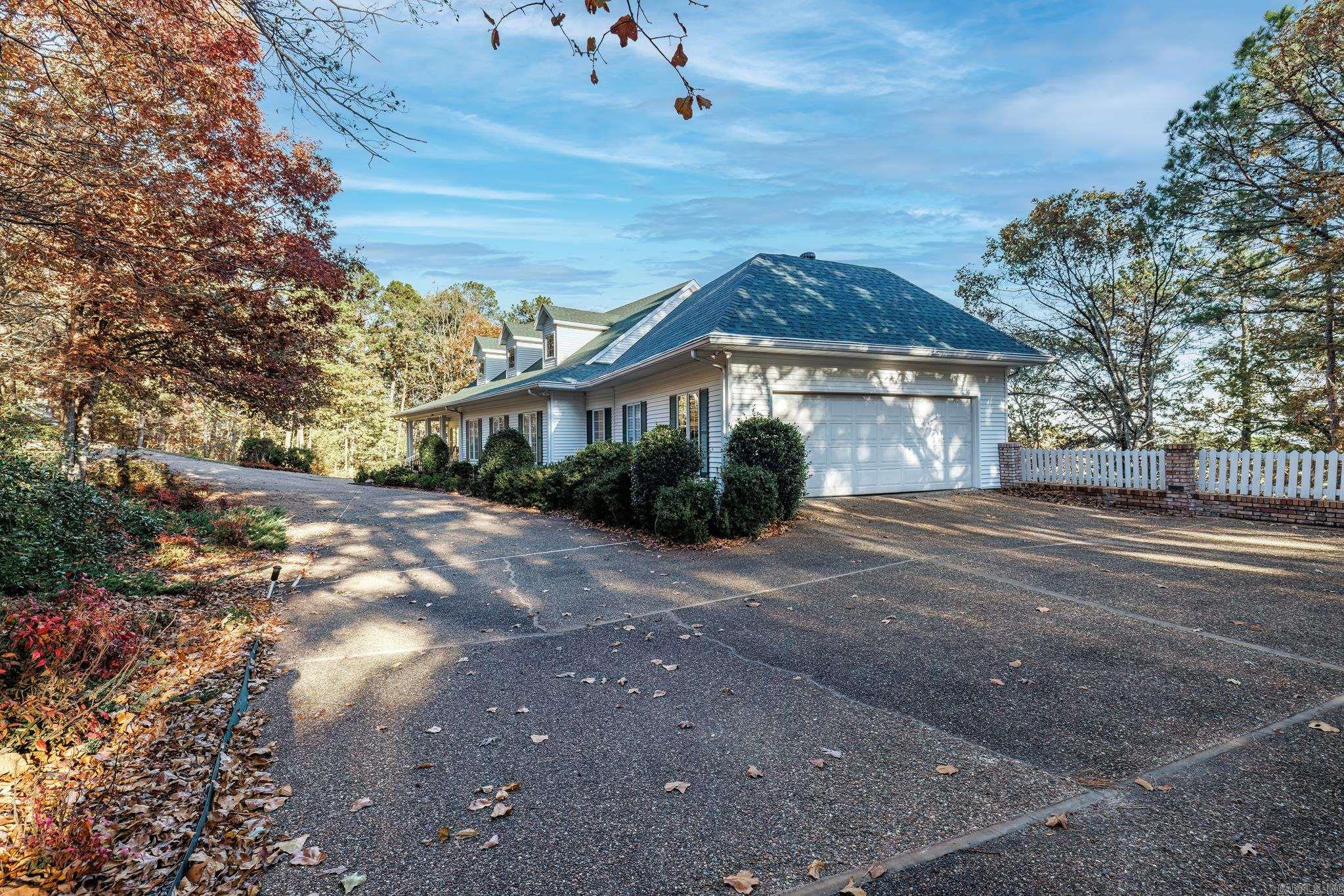 113  Medina Way  Hot Springs Village, AR