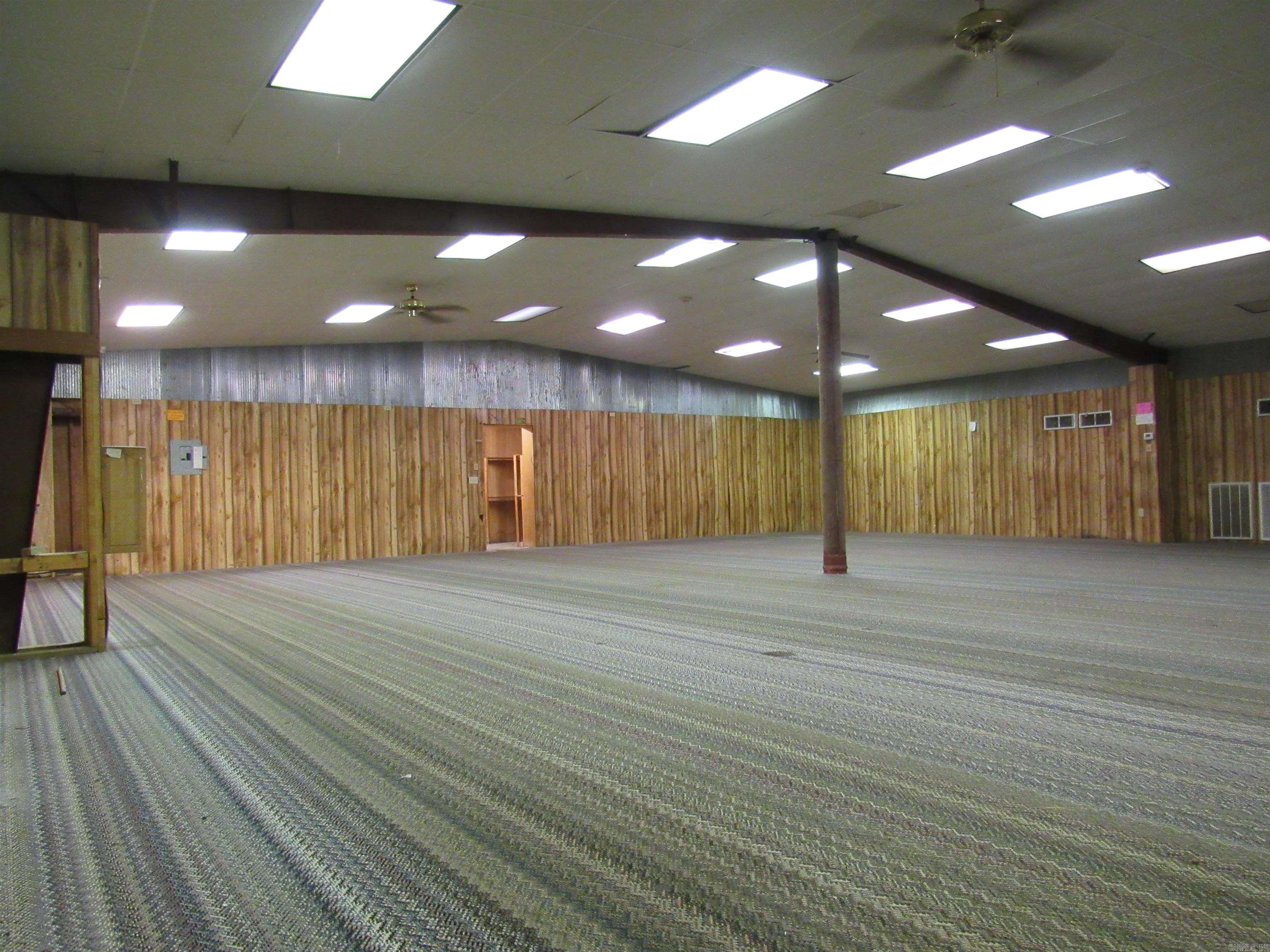 1140 W Highway 367  Judsonia, AR
