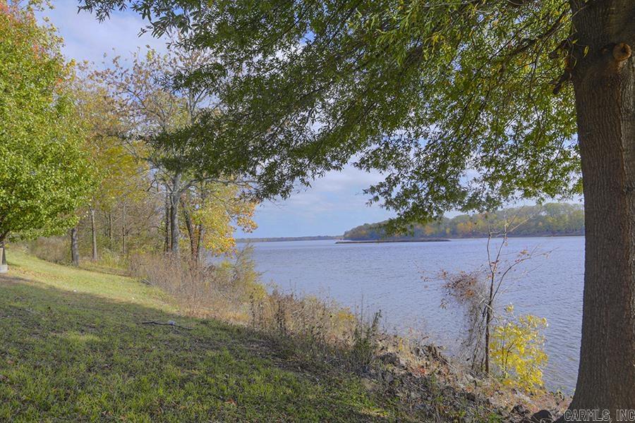 0  Easterwood Point  Mayflower, AR