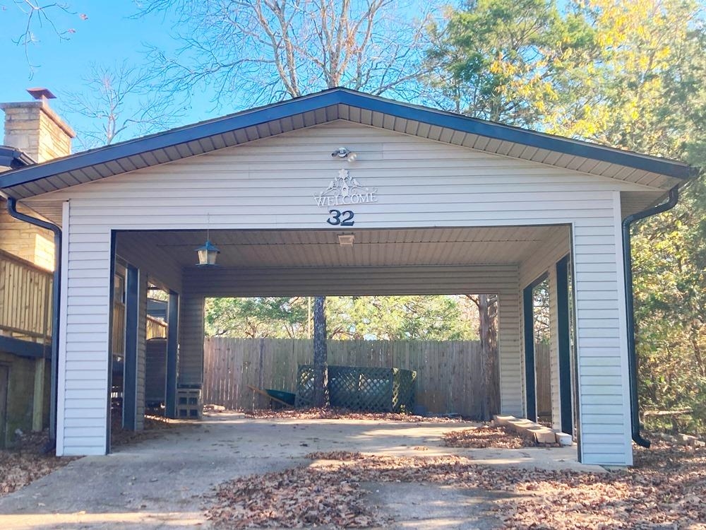 32  Flathead  Cherokee Village, AR
