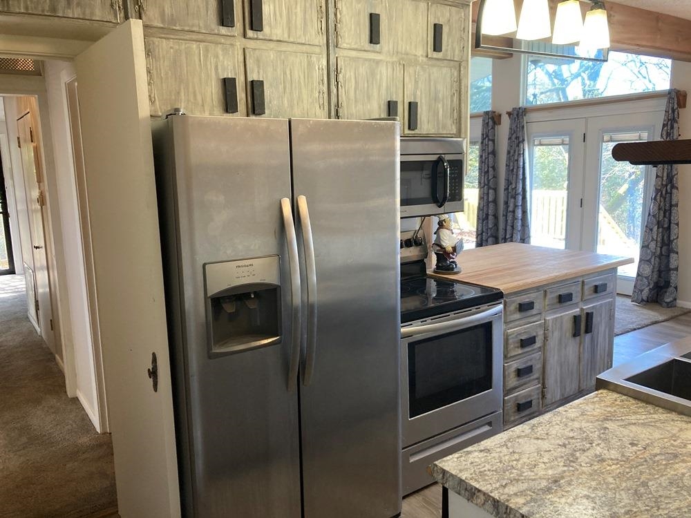 32  Flathead  Cherokee Village, AR