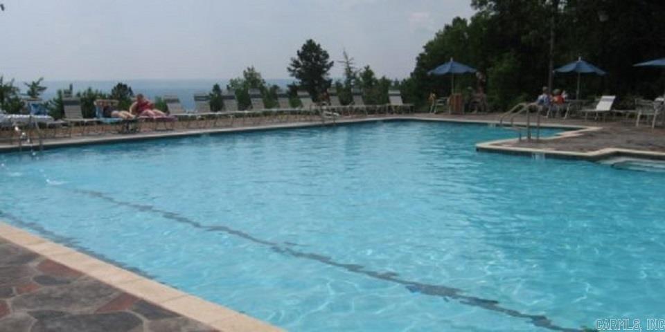 601  Dave Creek Parkway #107  Fairfield Bay, AR
