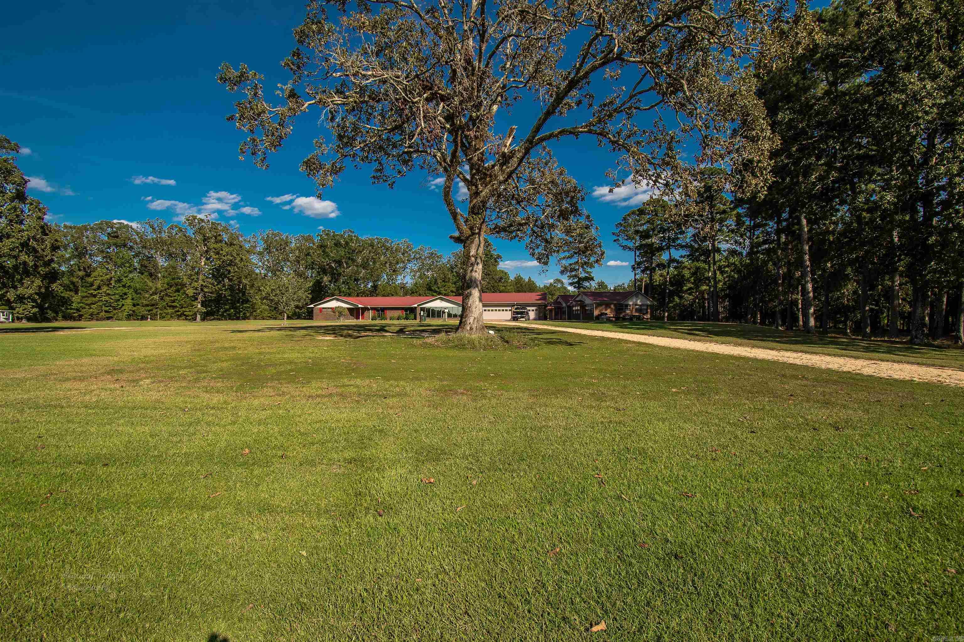 437  Bradley Road 69  Hermitage, AR
