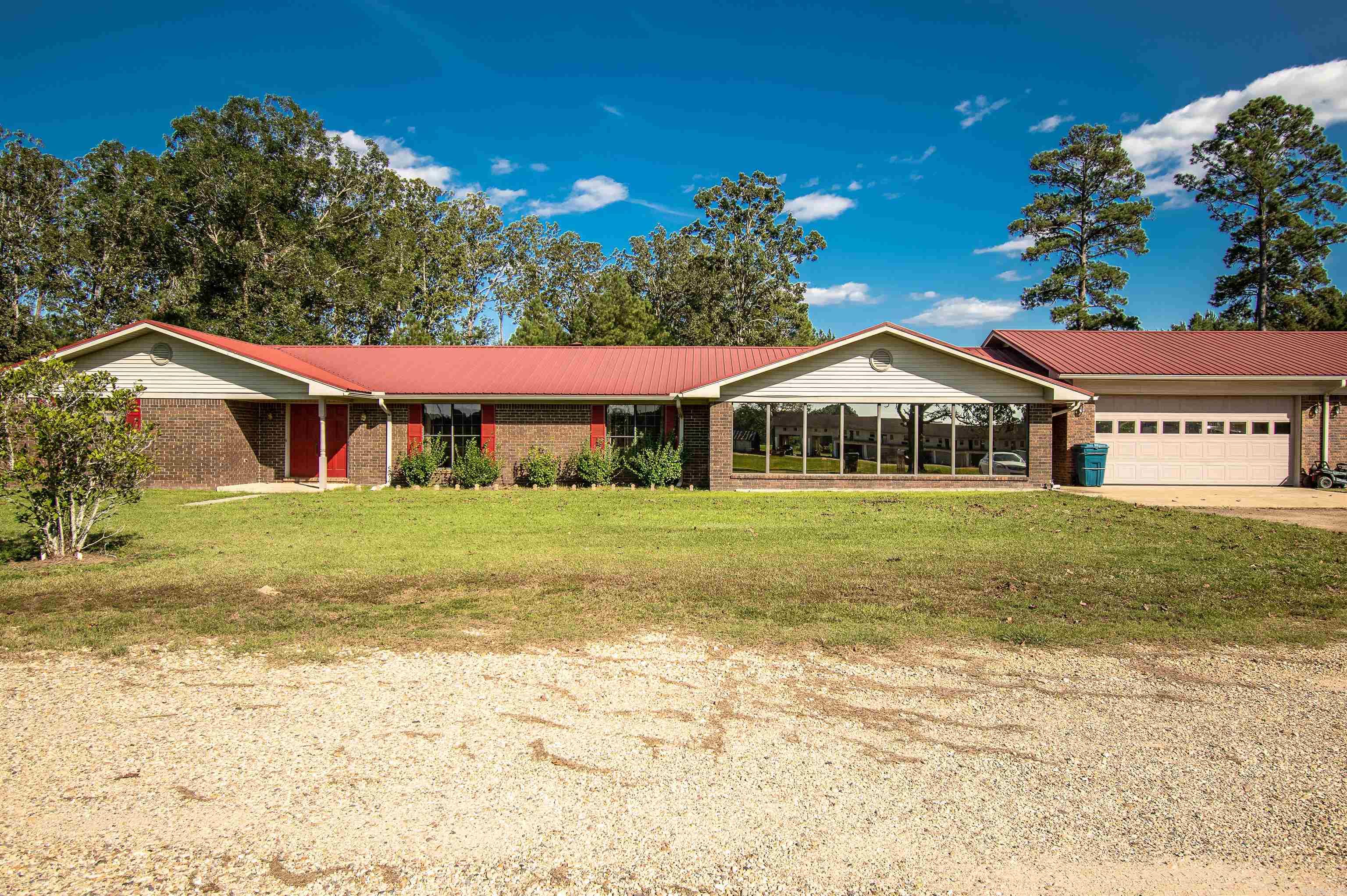 437  Bradley Road 69  Hermitage, AR