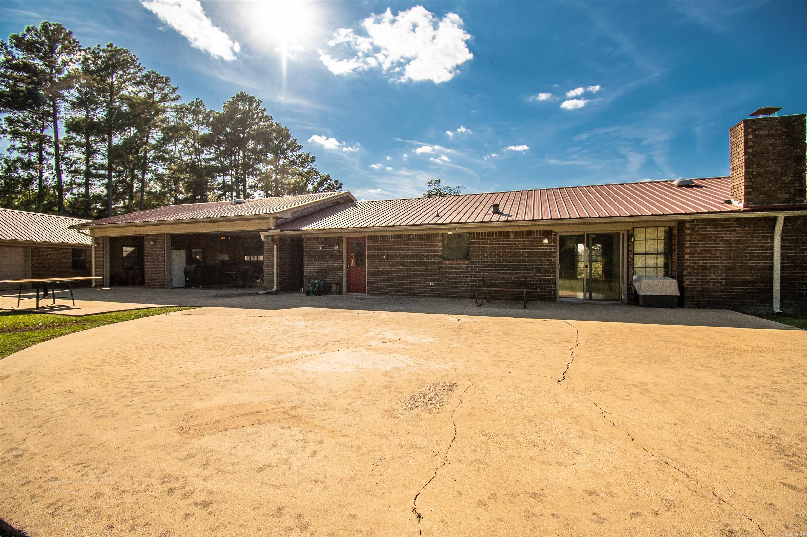 437  Bradley Road 69  Hermitage, AR