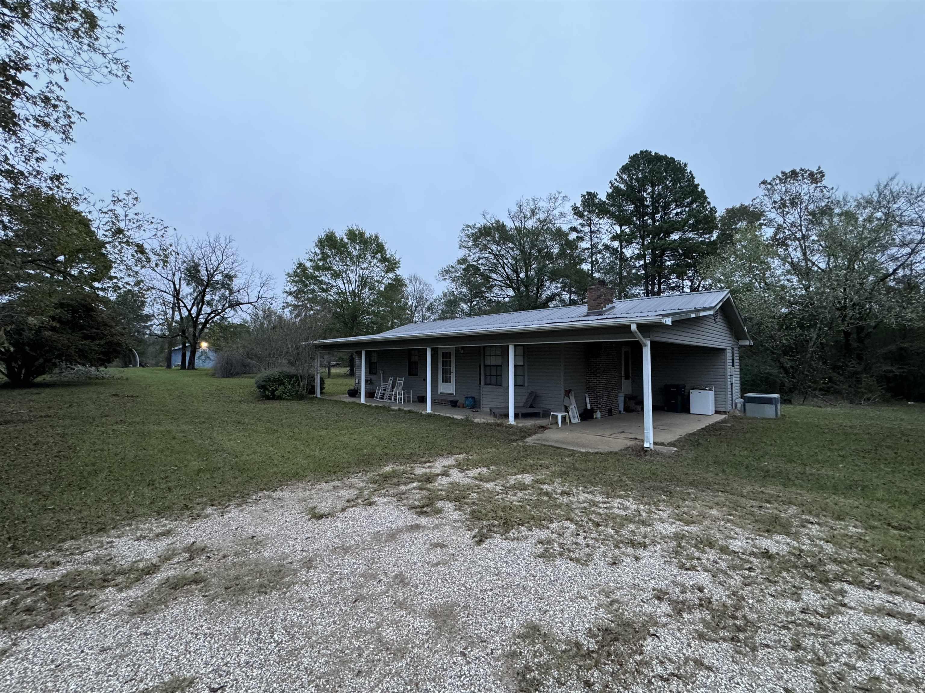 1747 Bradley 1Rd