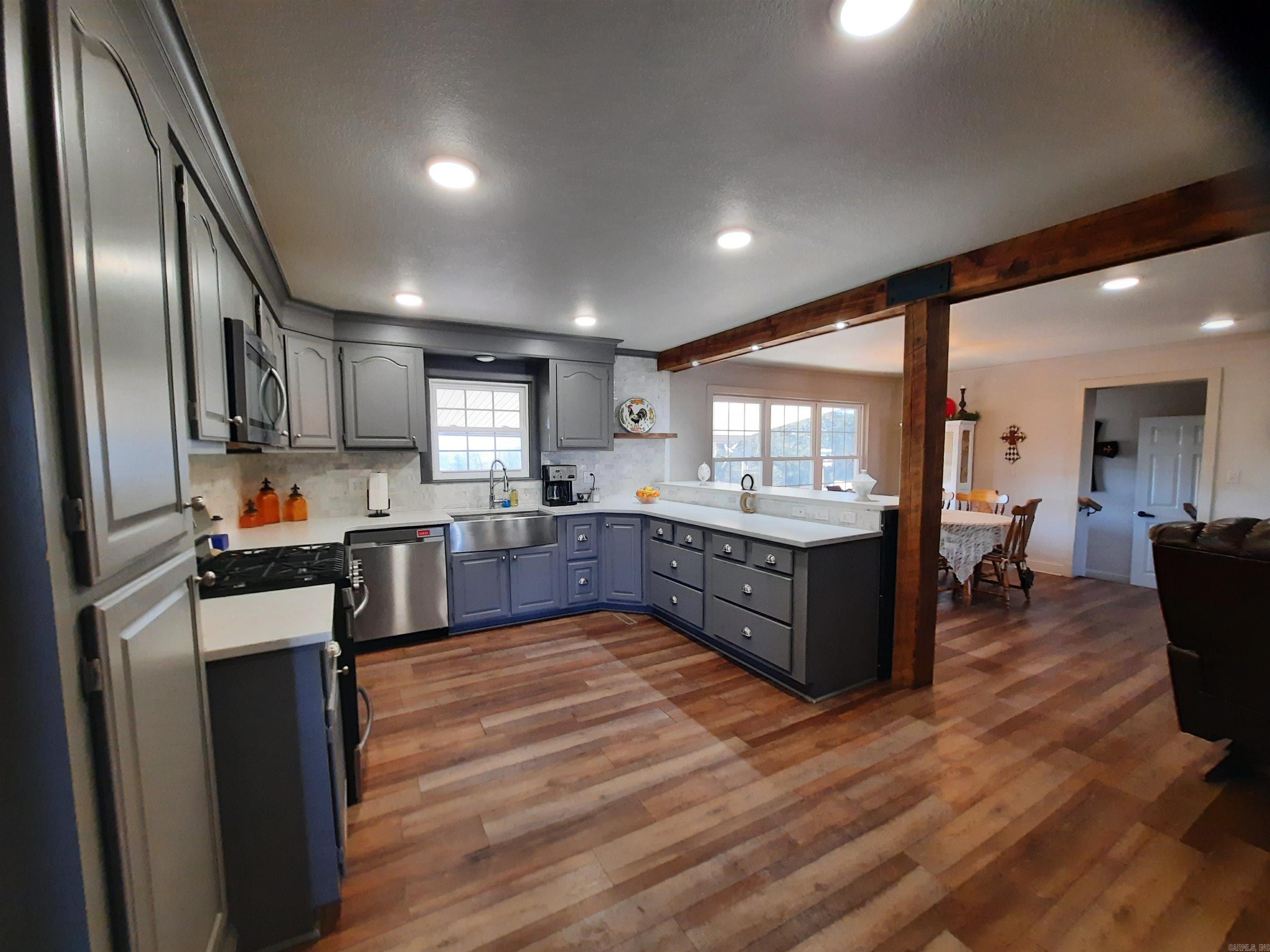 7731 W hwy 66 Timbo, AR 72560