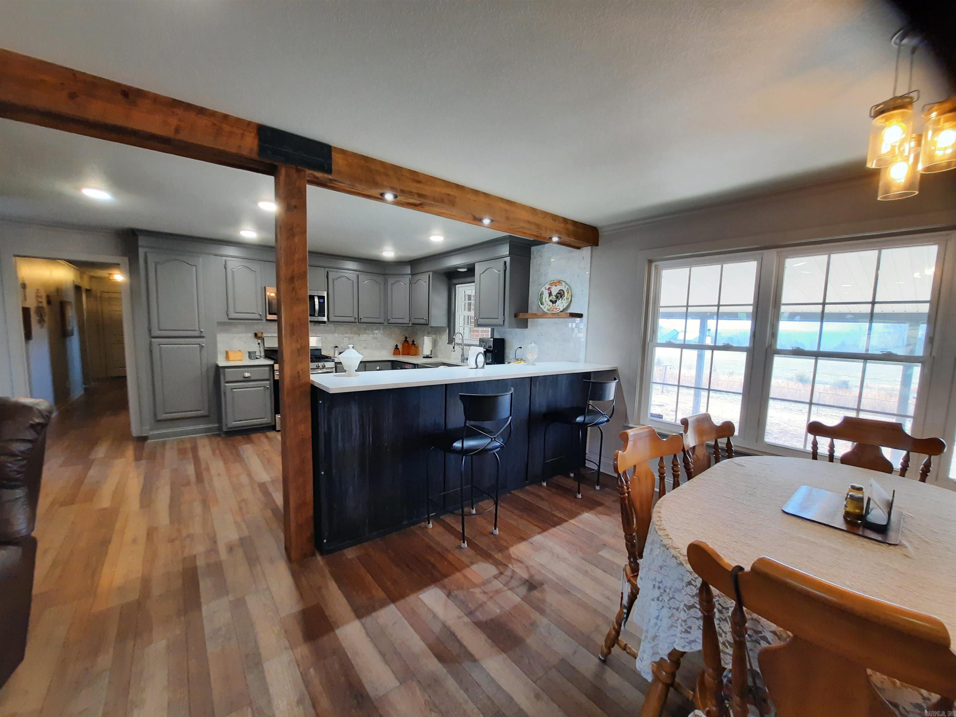 7731 W hwy 66 Timbo, AR 72560