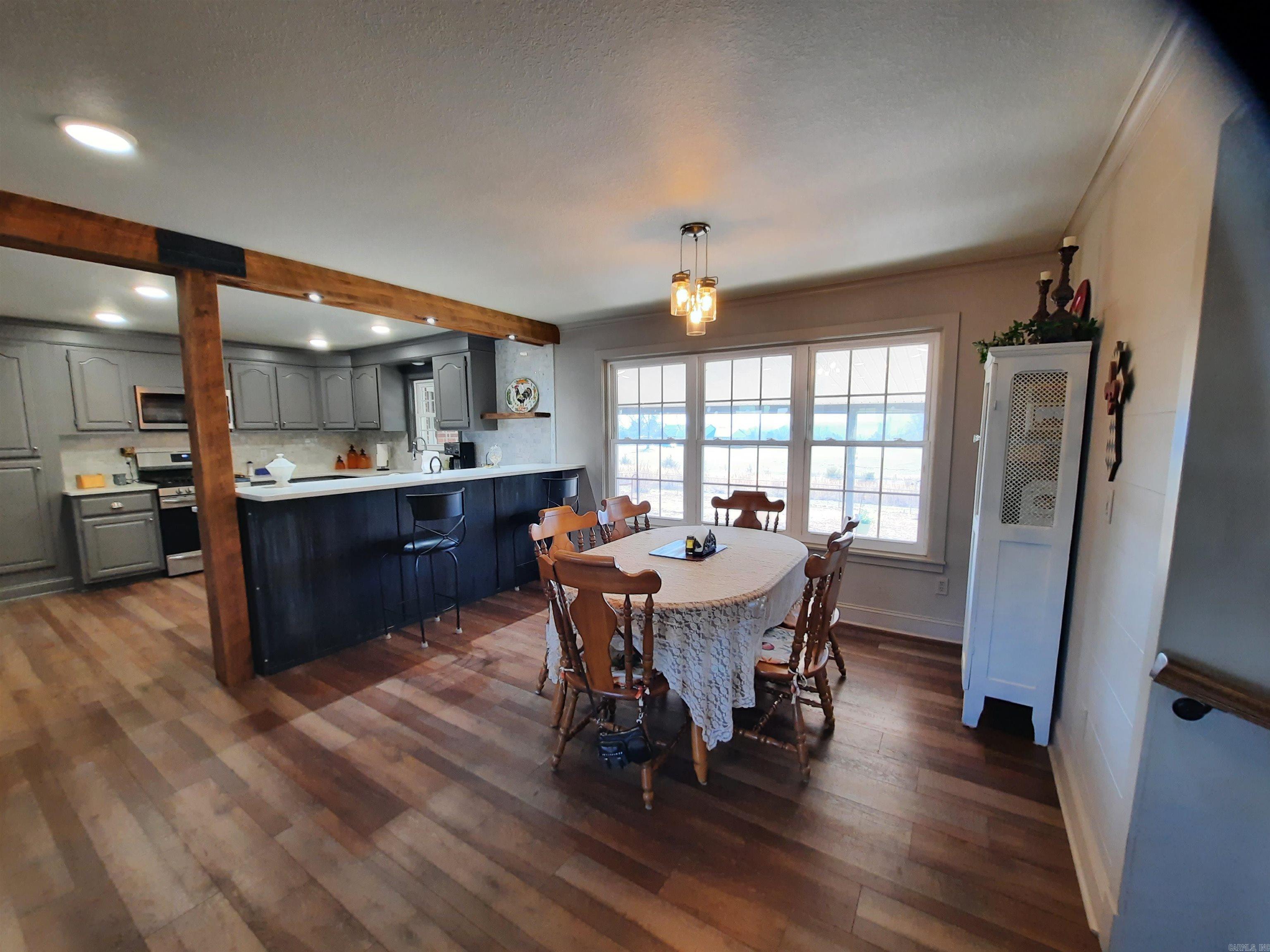 7731 W hwy 66 Timbo, AR 72560