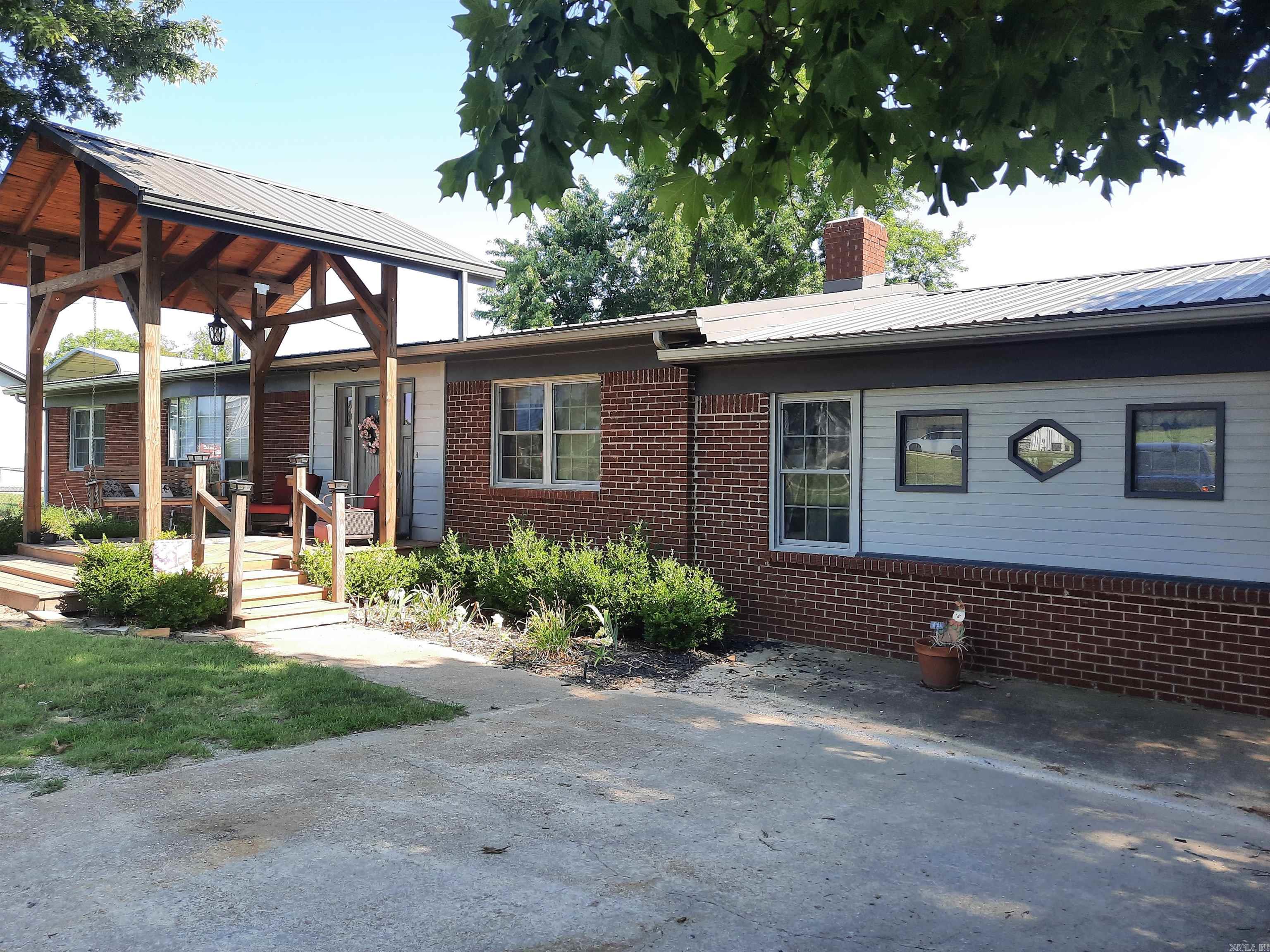 7731 W hwy 66 Timbo, AR 72560