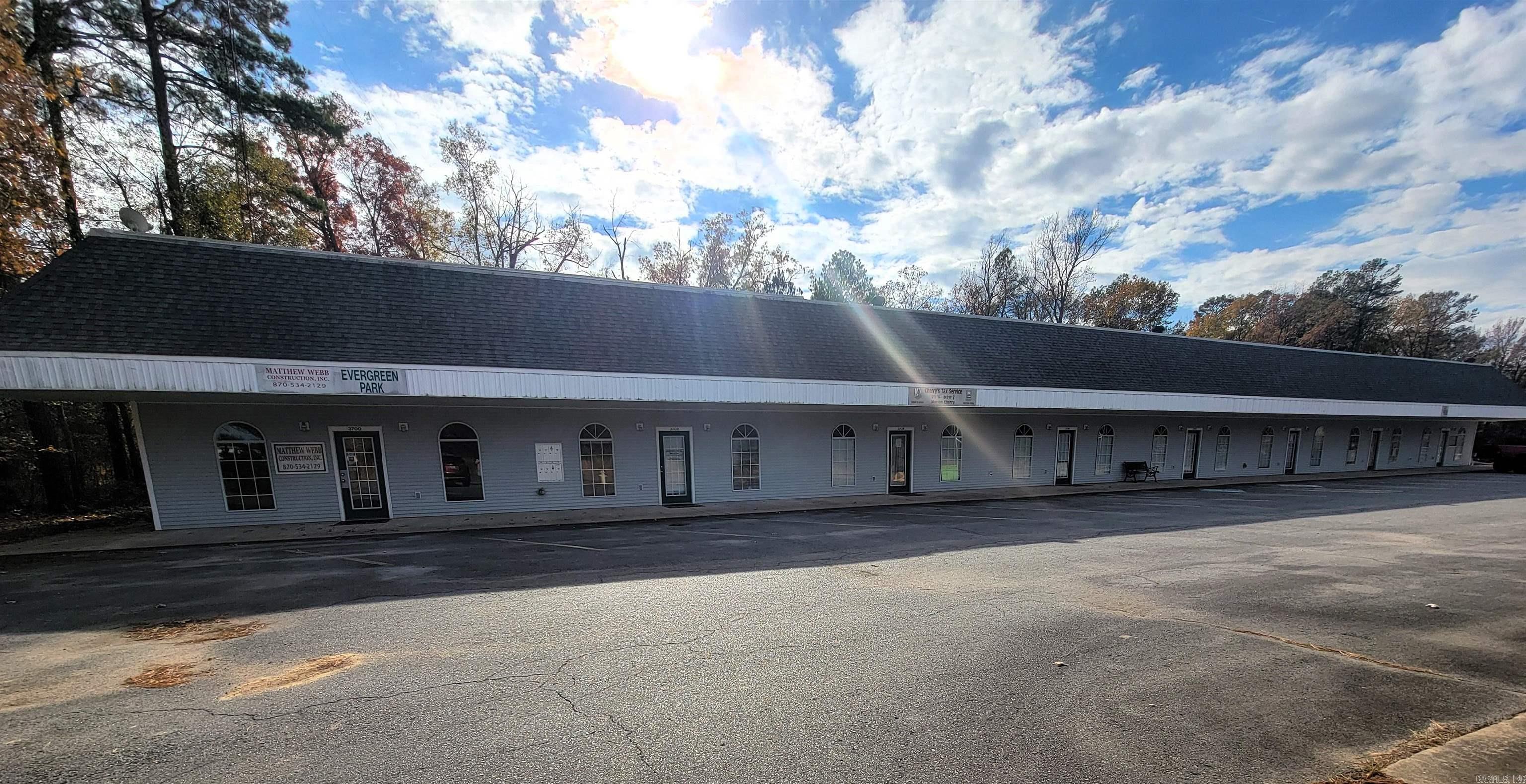 3700 W 34  Pine Bluff, AR