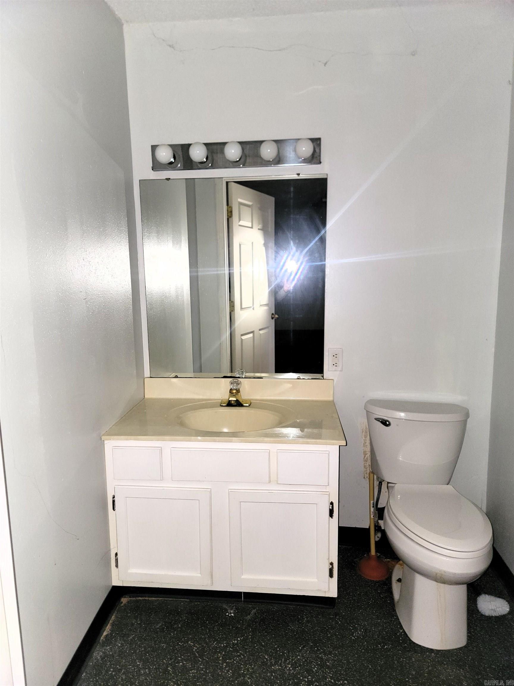 3700 W 34  Pine Bluff, AR
