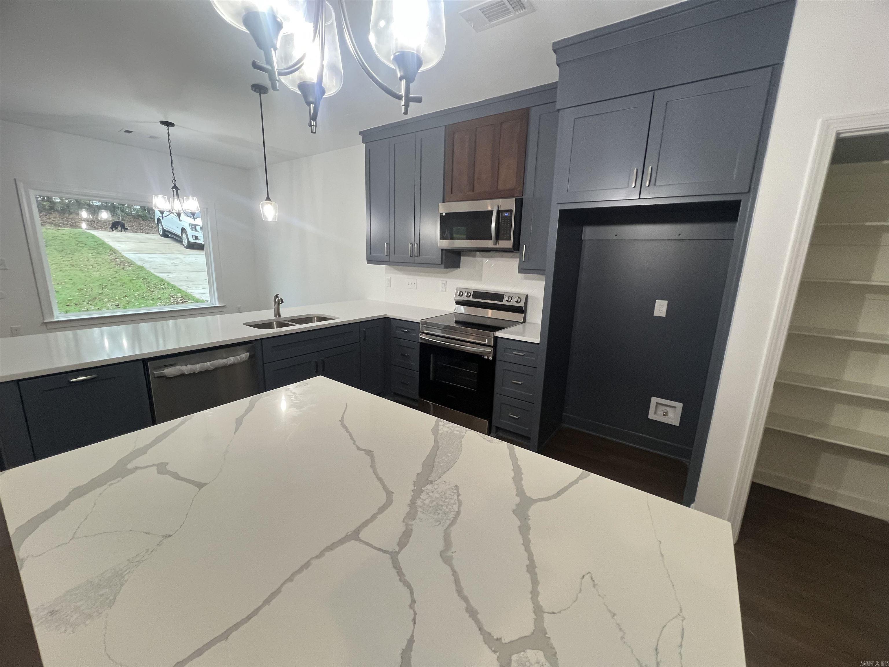 9017 Mariposa Cove Mabelvale, AR 72103