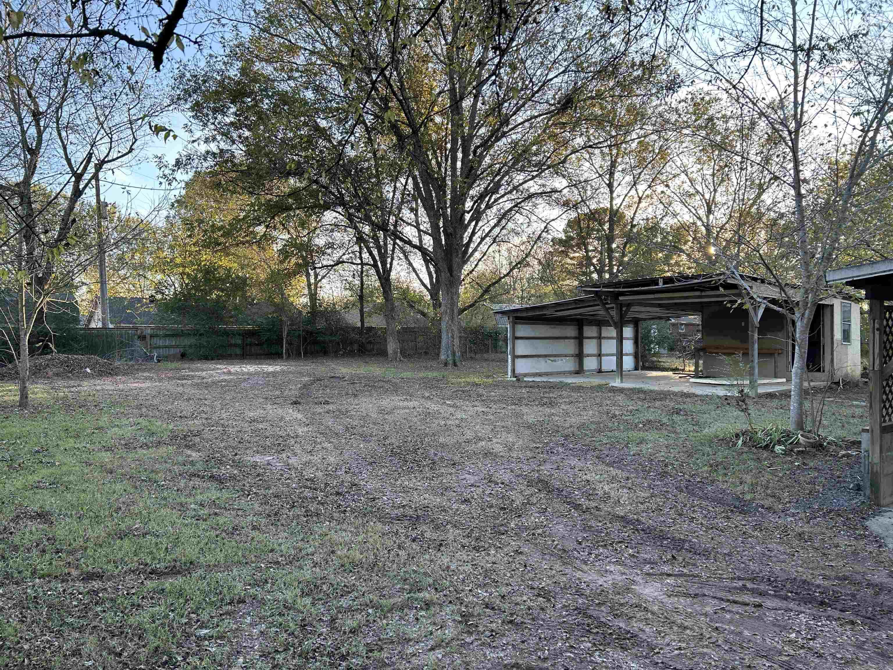 13 E Main  Greenbrier, AR