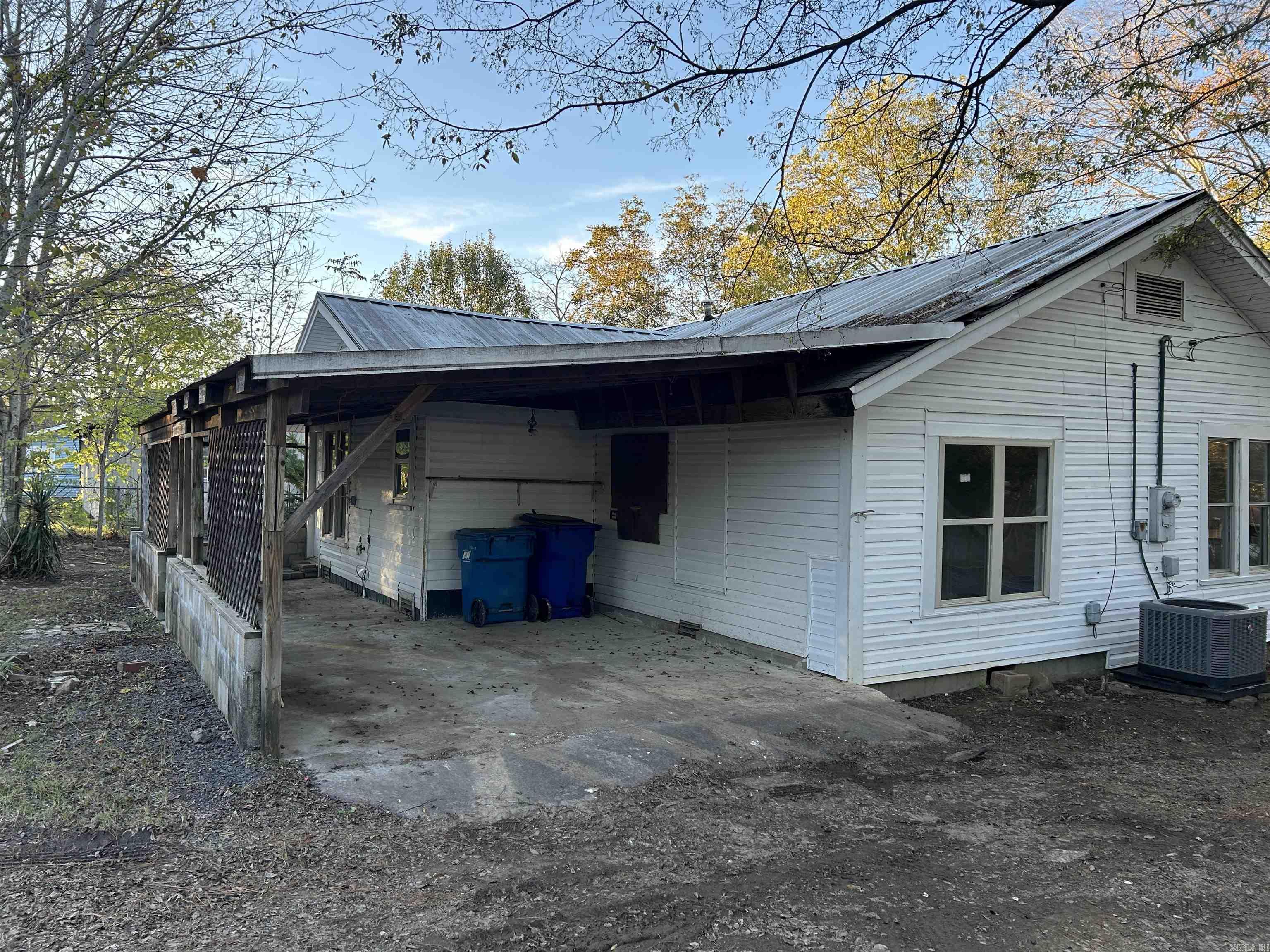 13 E Main  Greenbrier, AR