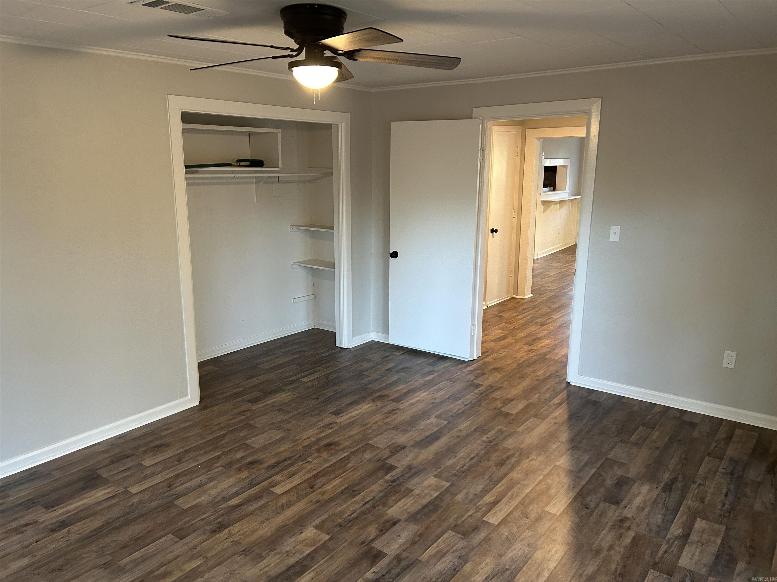 13 E Main  Greenbrier, AR