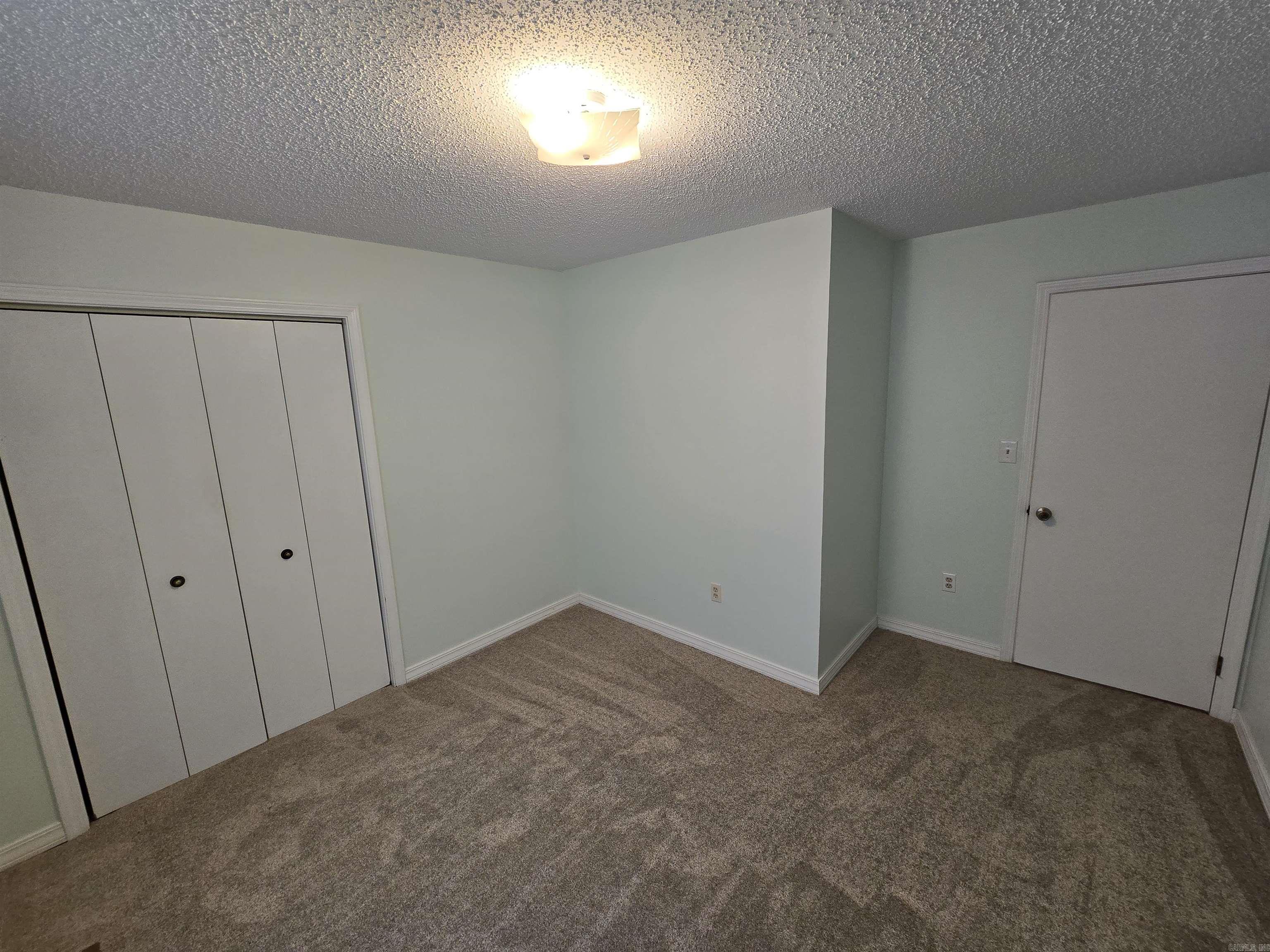 112  Lake Shore  Russellville, AR