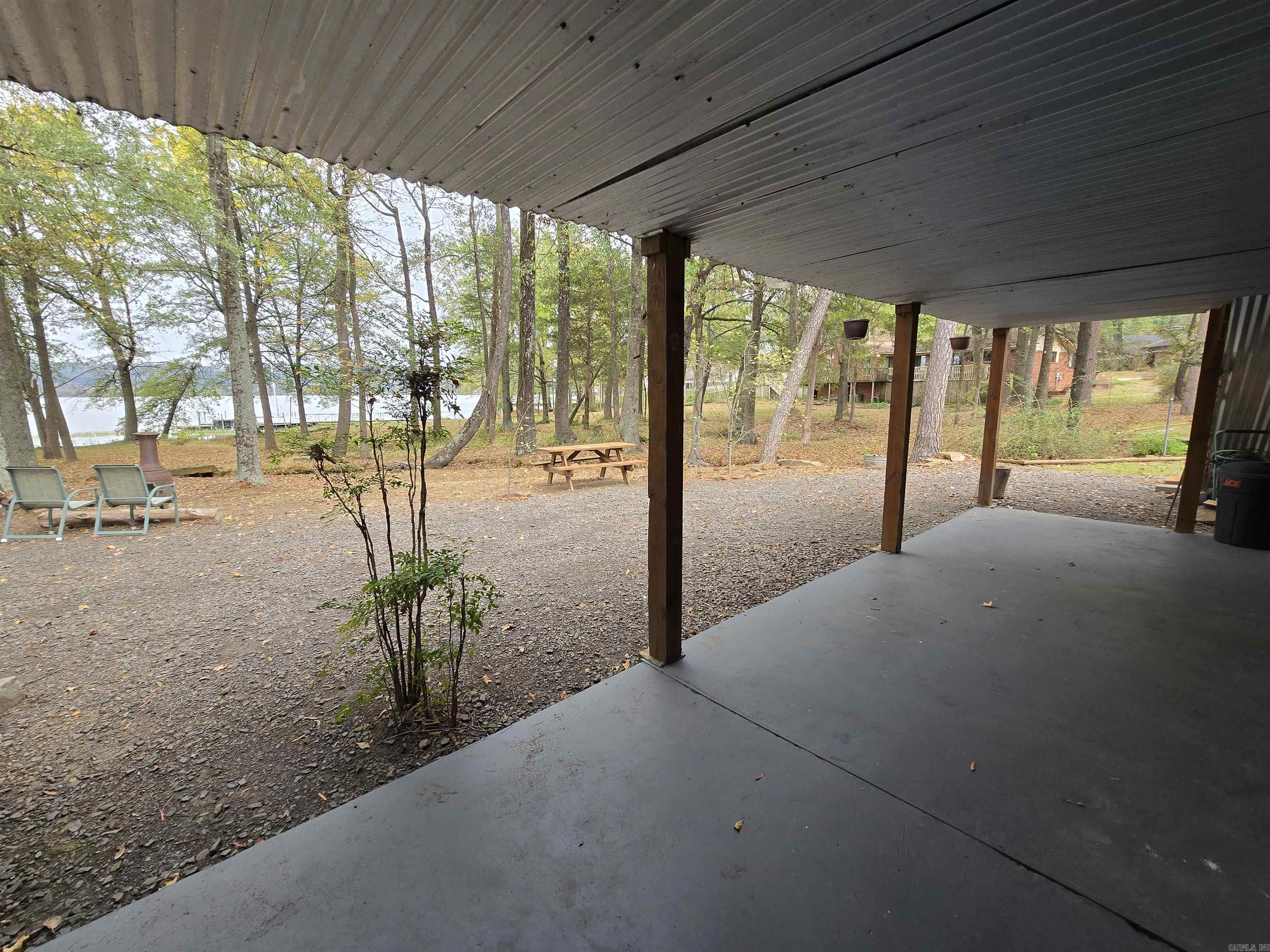 112  Lake Shore  Russellville, AR