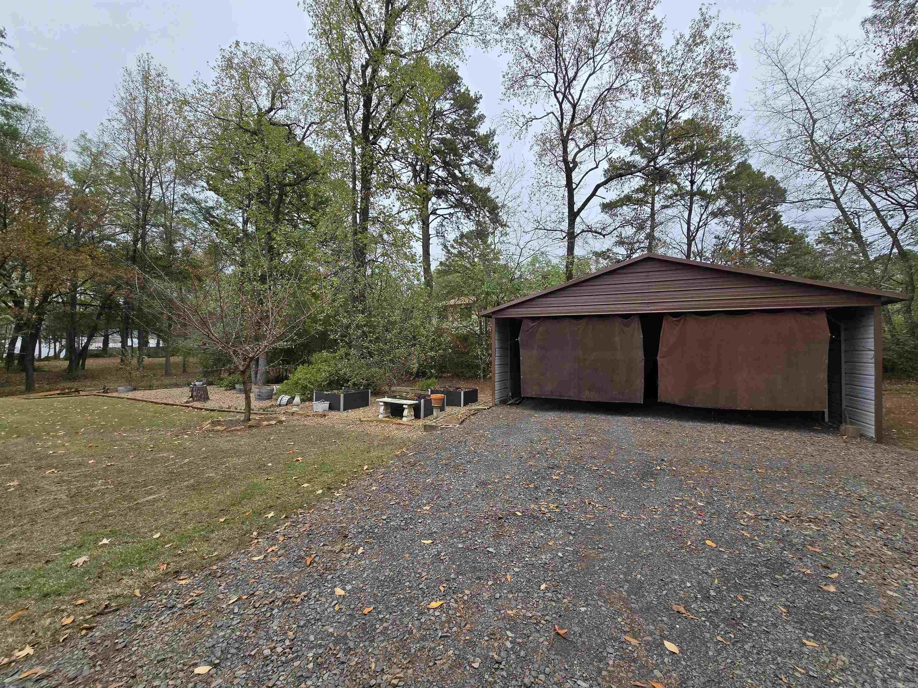 112  Lake Shore  Russellville, AR