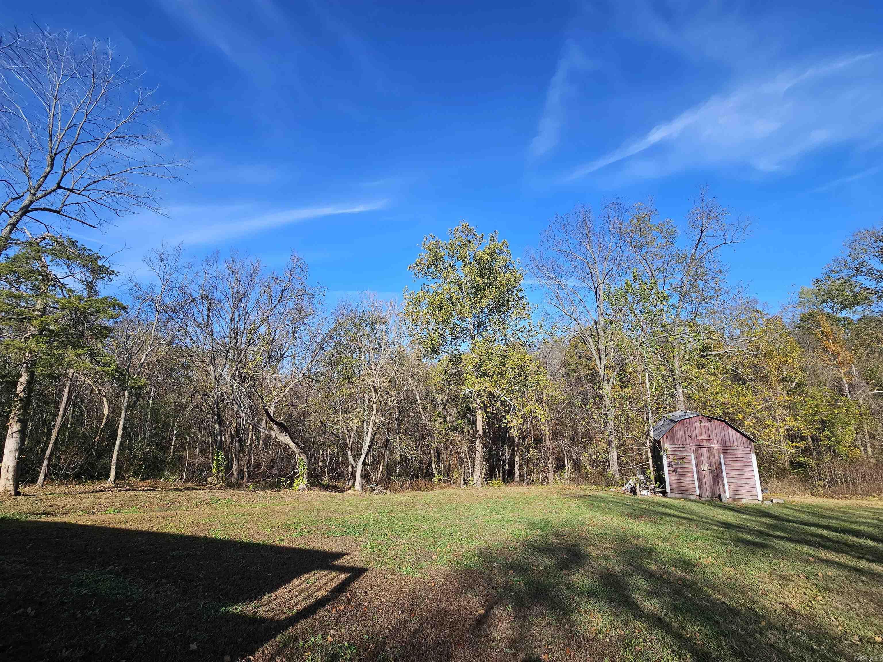 211 N 27 Highway Marshall, AR 72650