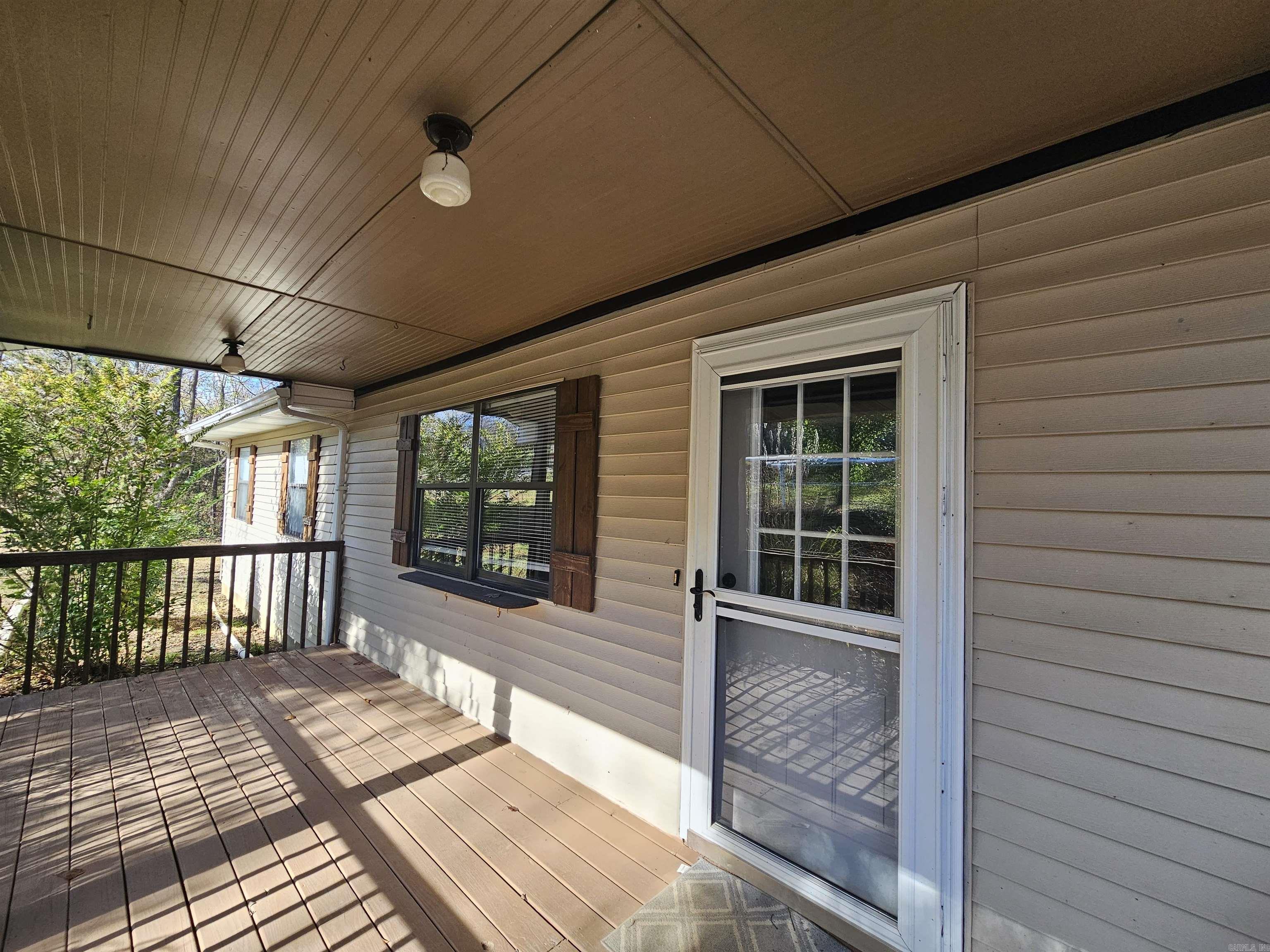 211 N 27 Highway Marshall, AR 72650