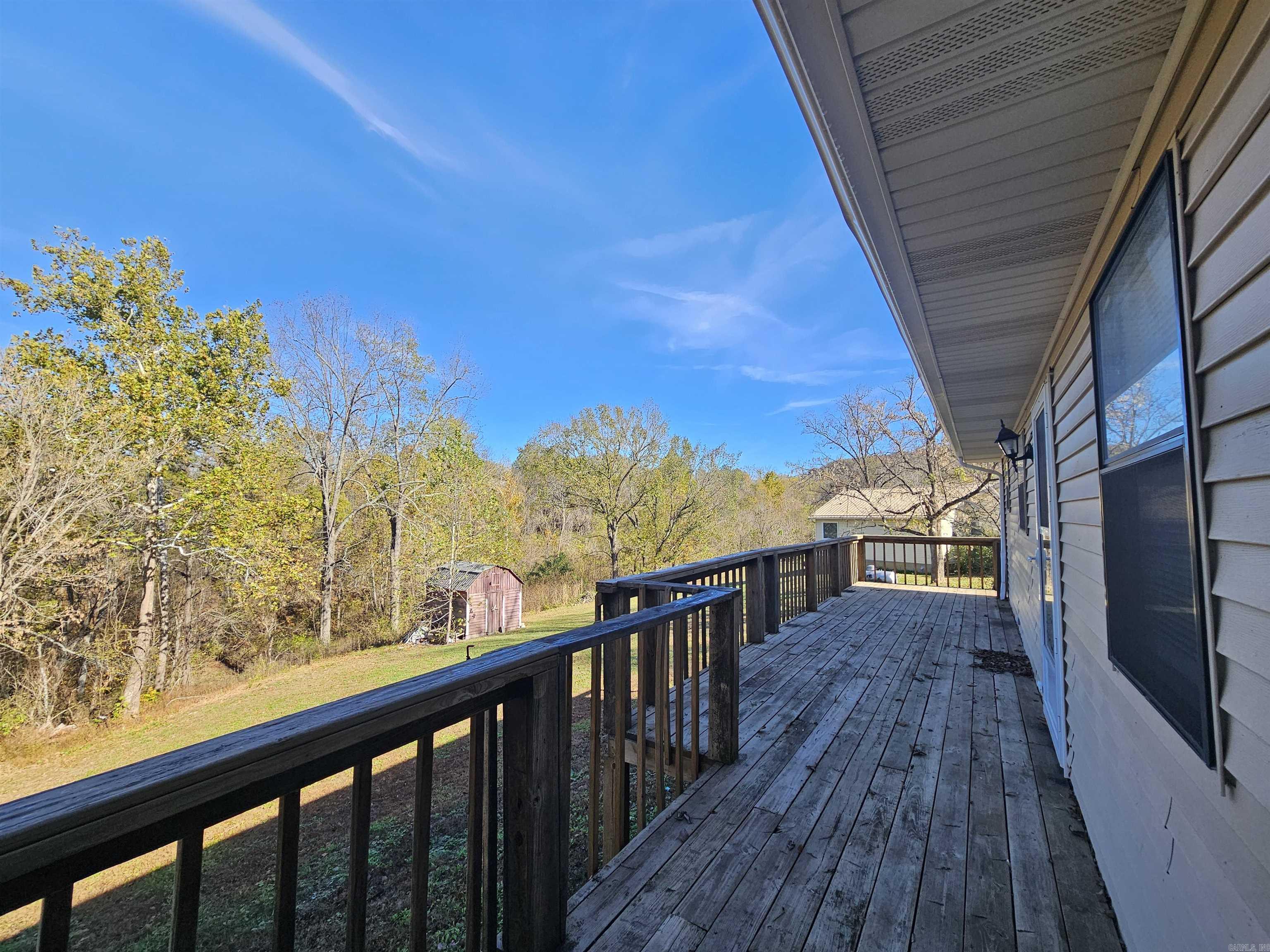 211 N 27 Highway Marshall, AR 72650