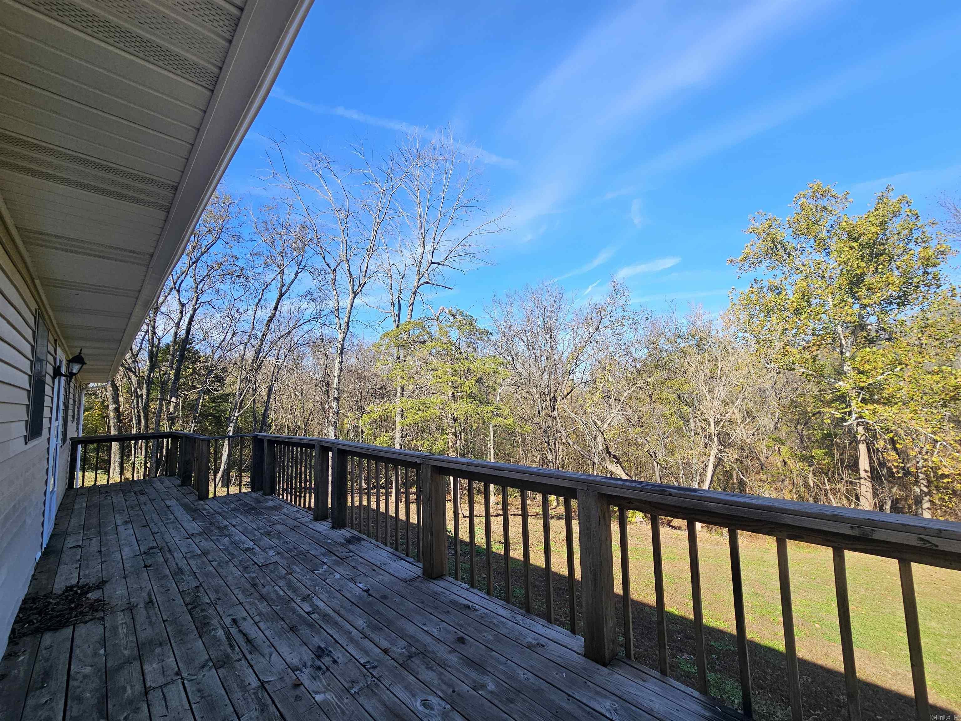 211 N 27 Highway Marshall, AR 72650