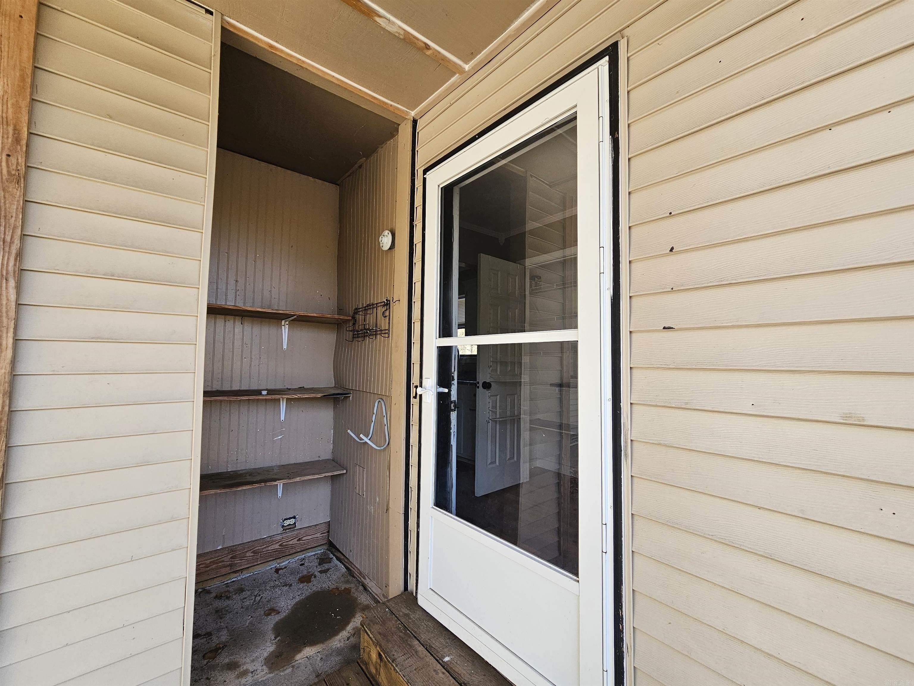 211 N 27 Highway Marshall, AR 72650