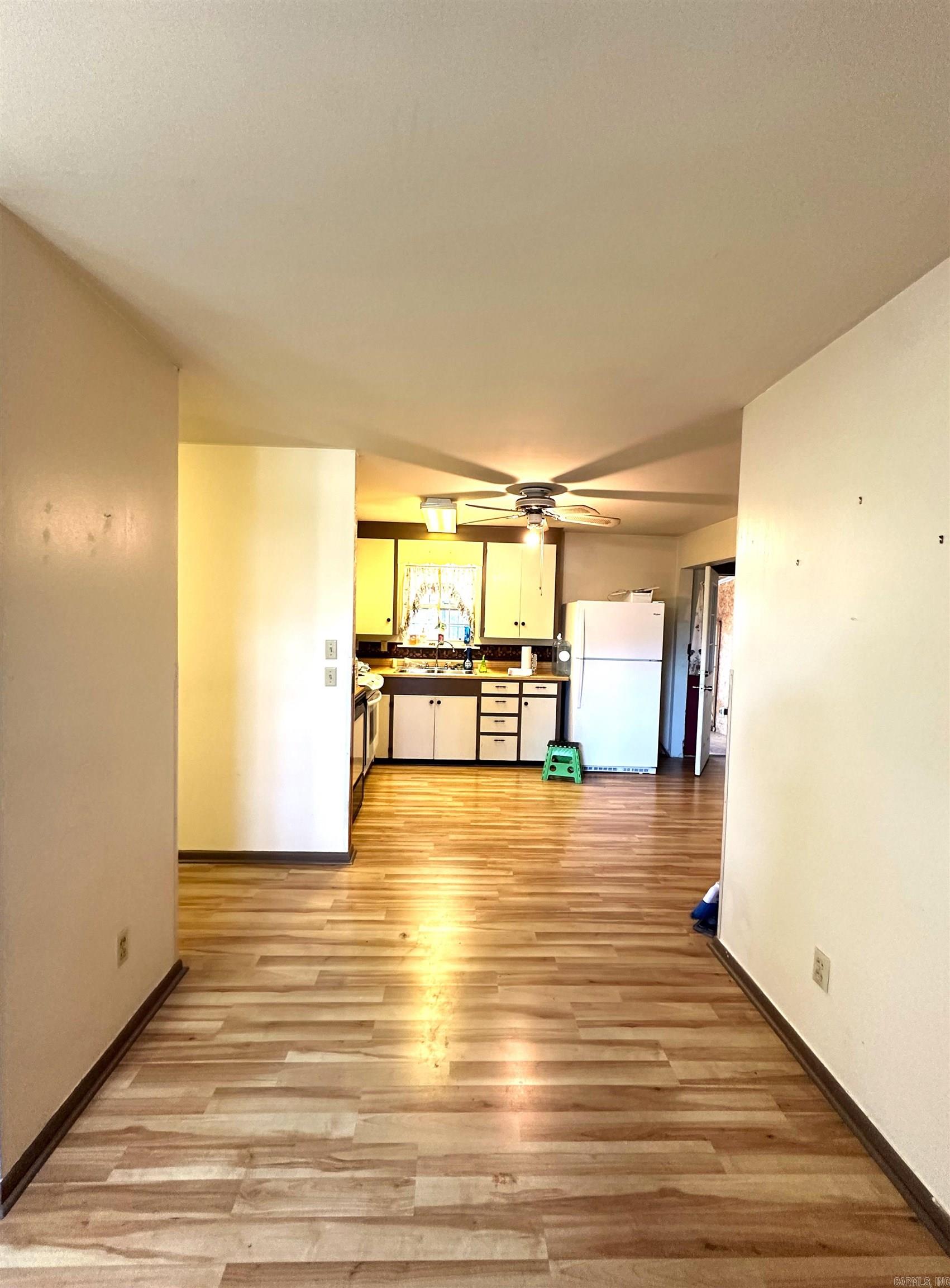 1107  Glenaire St  Mena, AR