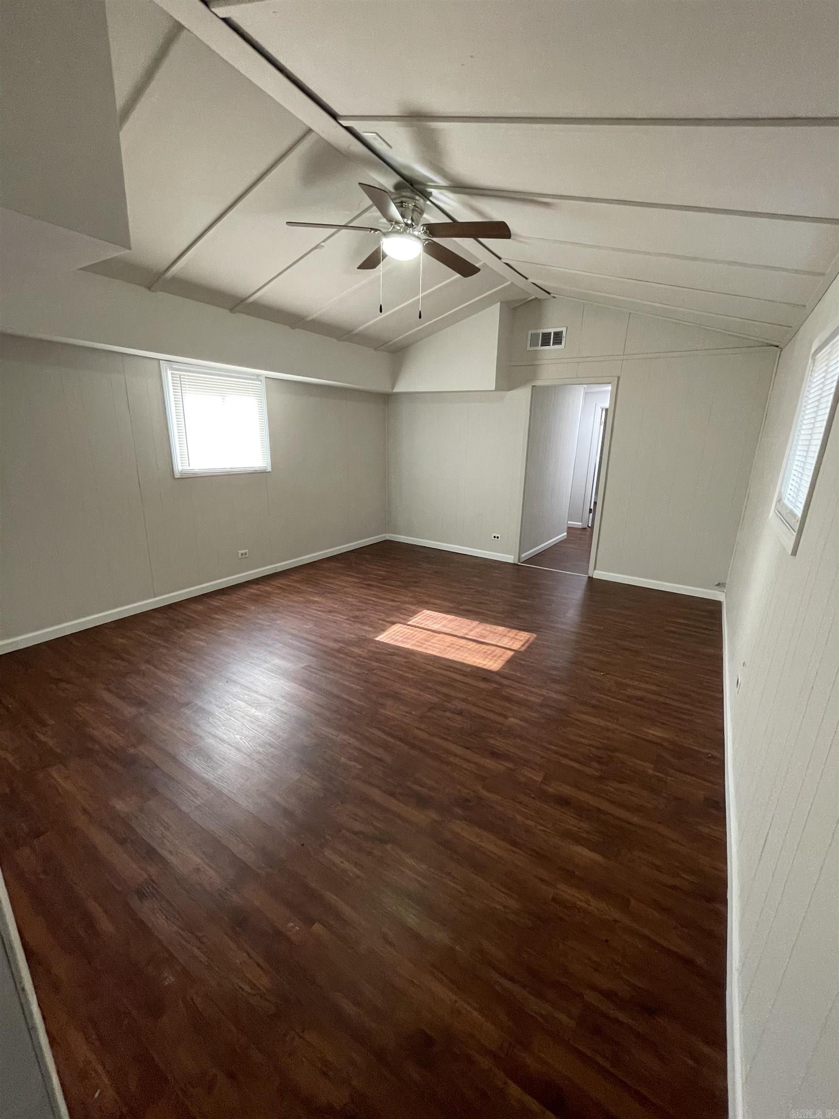 212-214  Crestview St.  Texarkana, TX