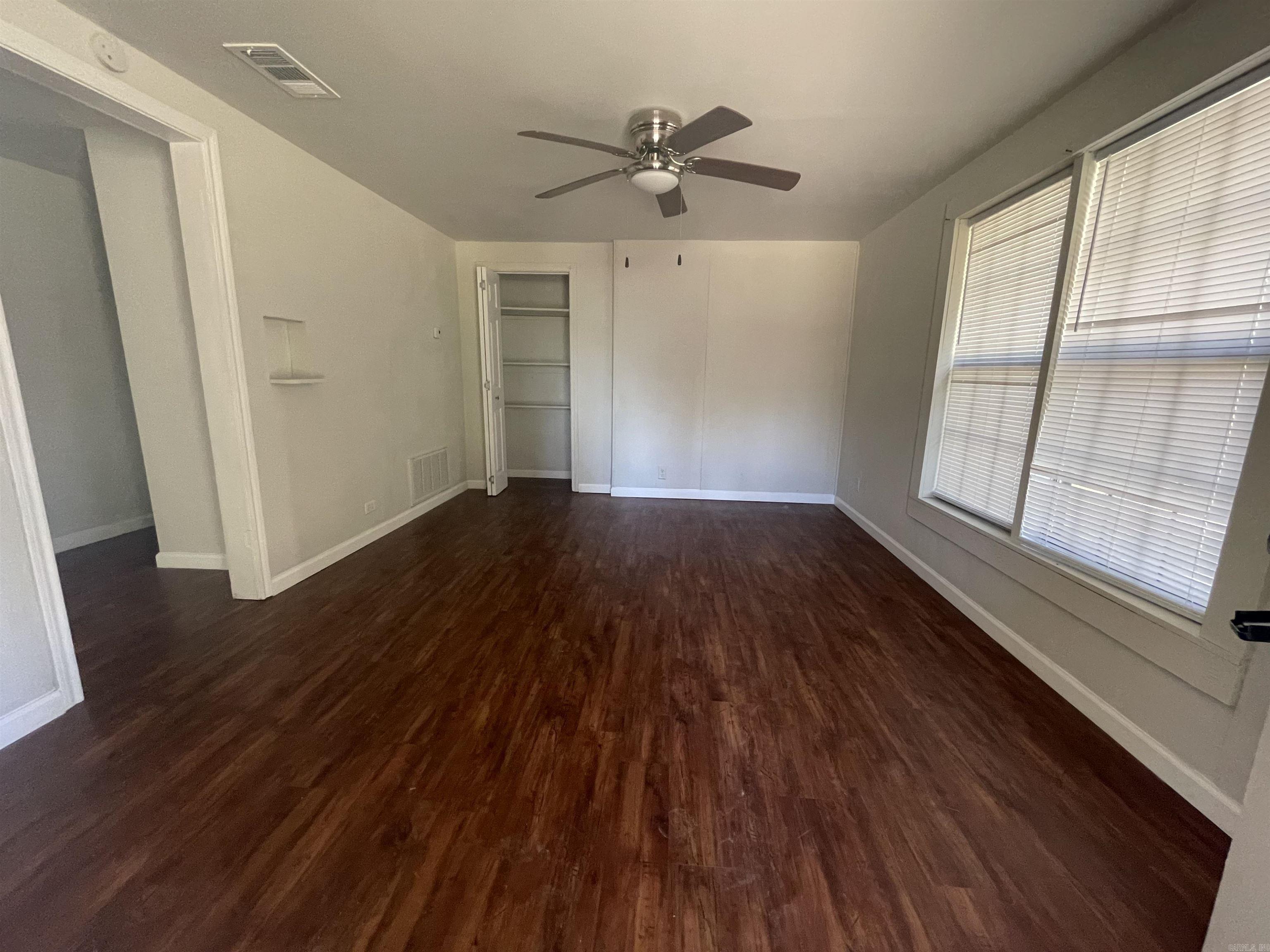 212-214  Crestview St.  Texarkana, TX