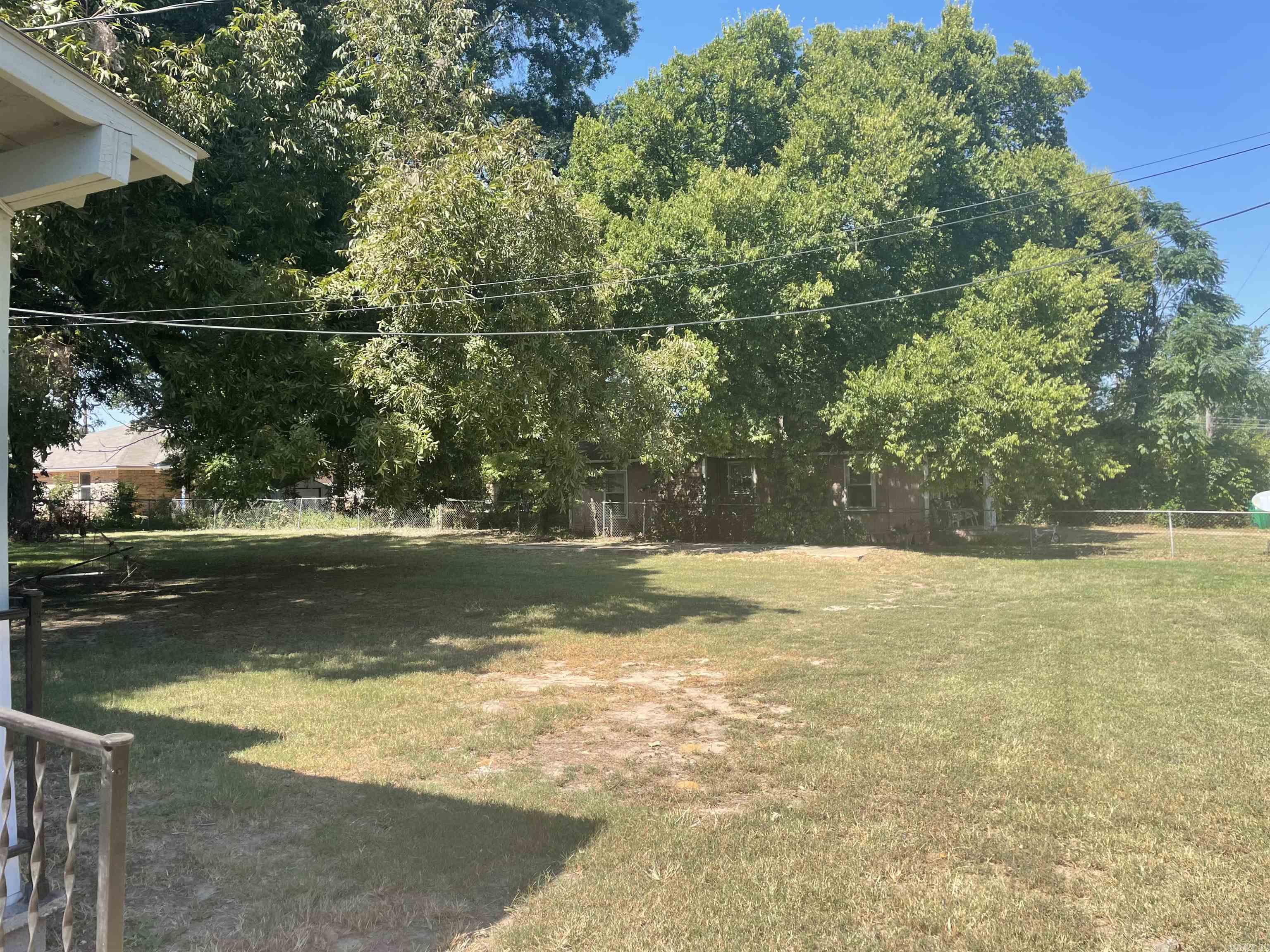 212-214  Crestview St.  Texarkana, TX