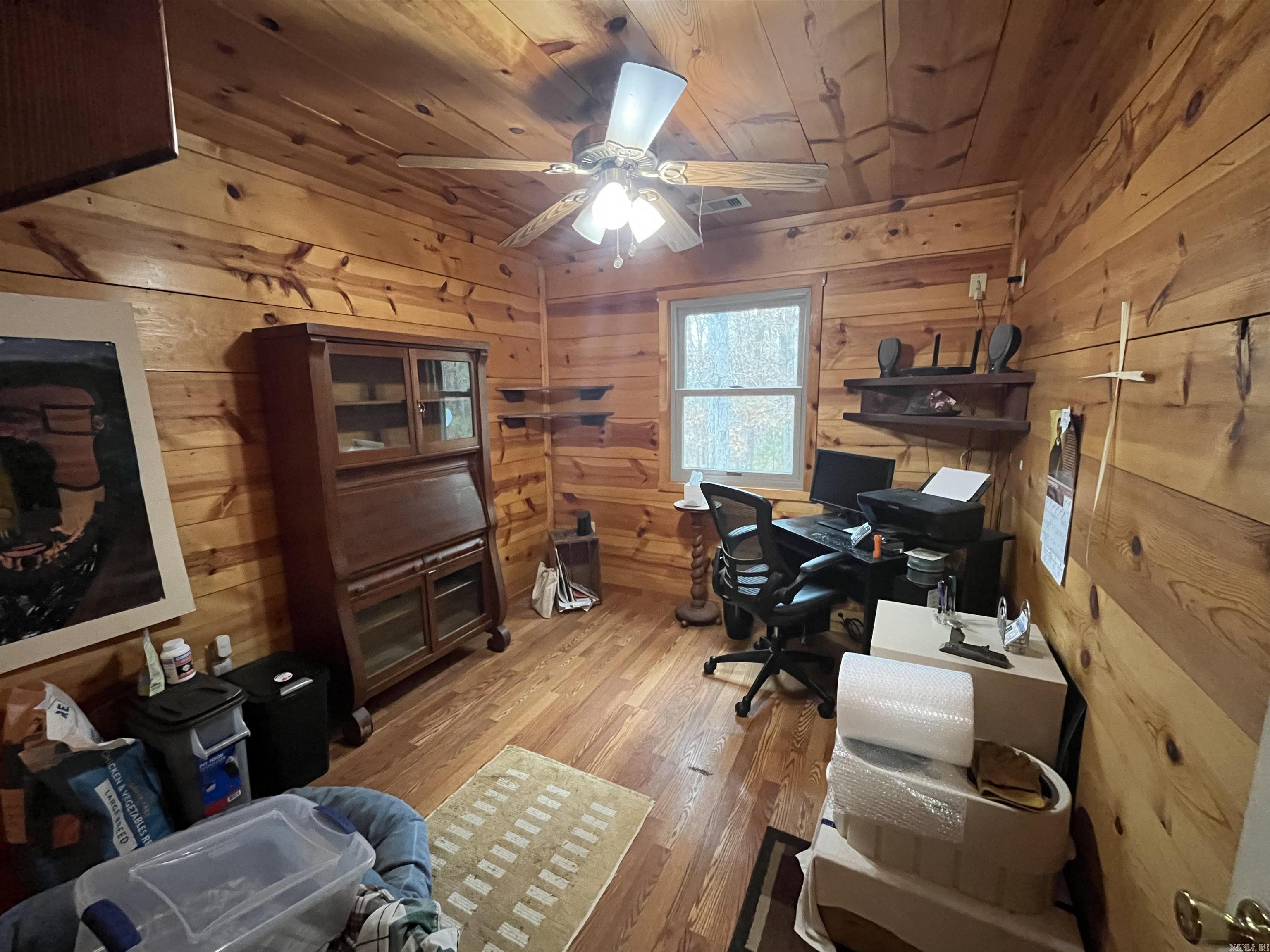 1217 Lovell Ln Mountain View, AR 72560