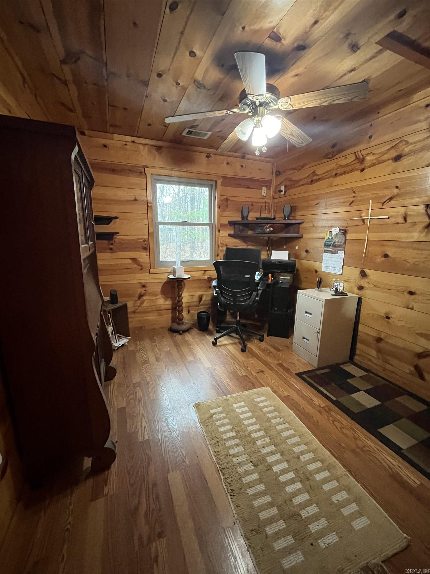1217 Lovell Ln Mountain View, AR 72560