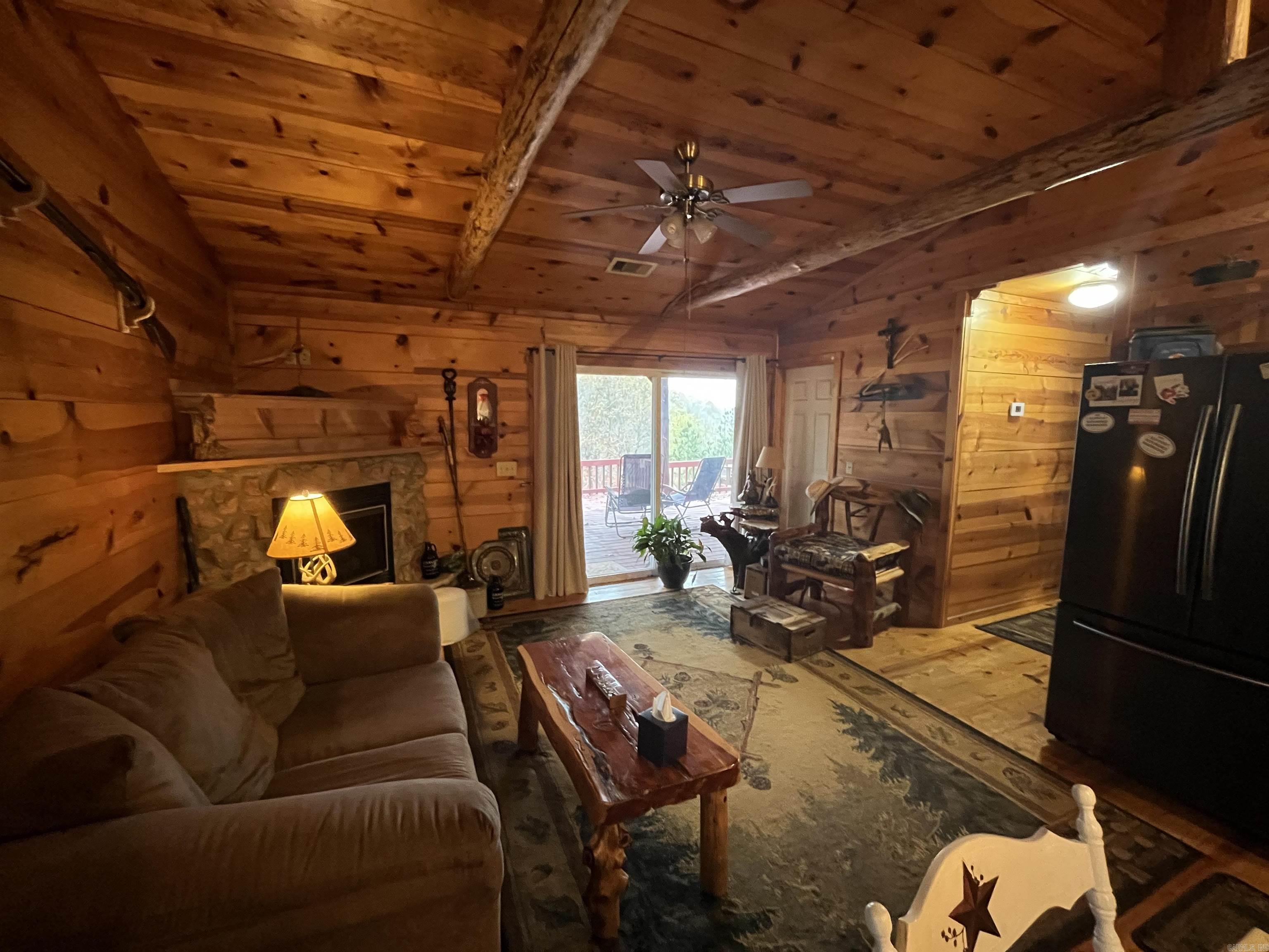 1217 Lovell Ln Mountain View, AR 72560