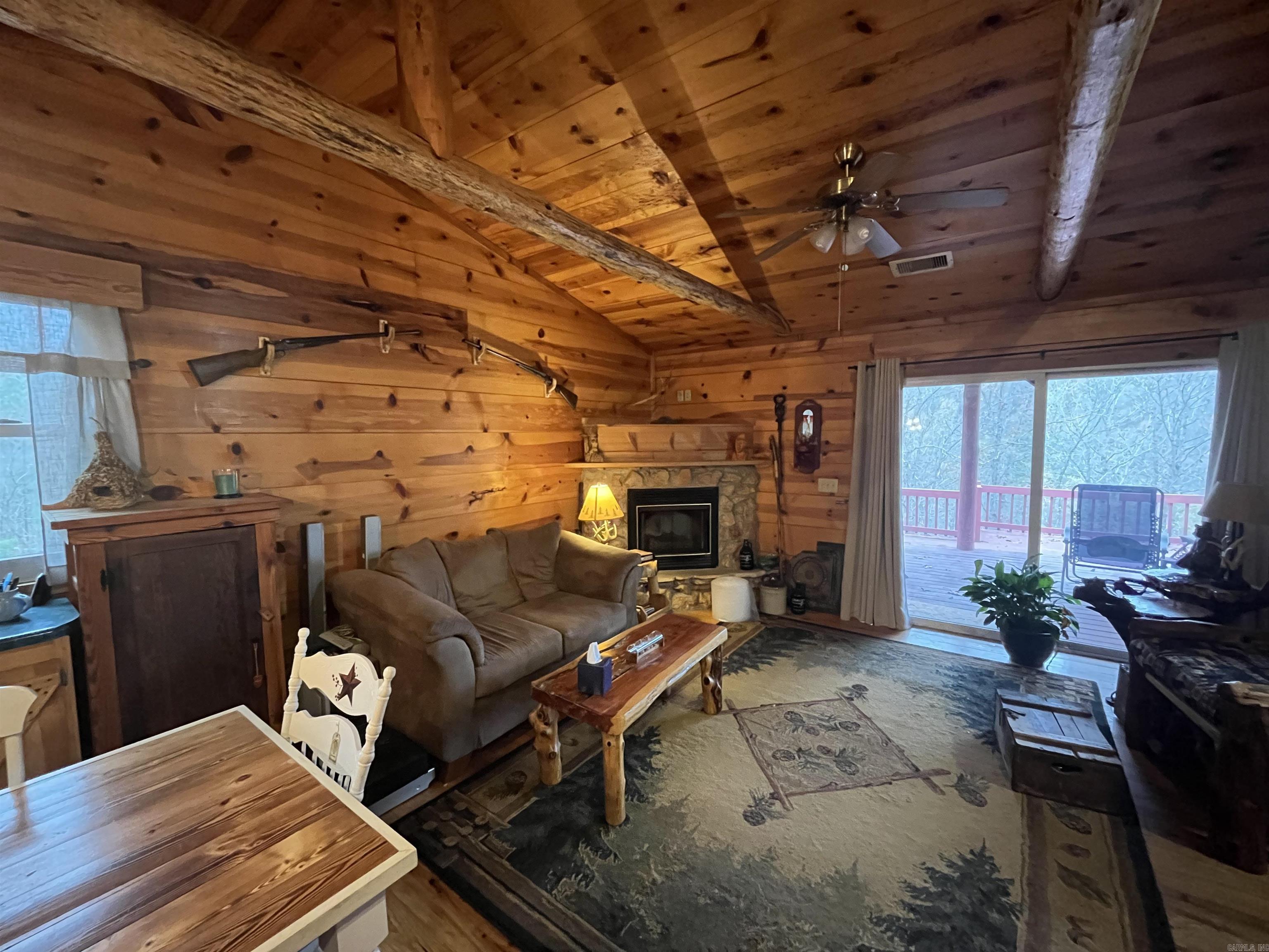 1217 Lovell Ln Mountain View, AR 72560