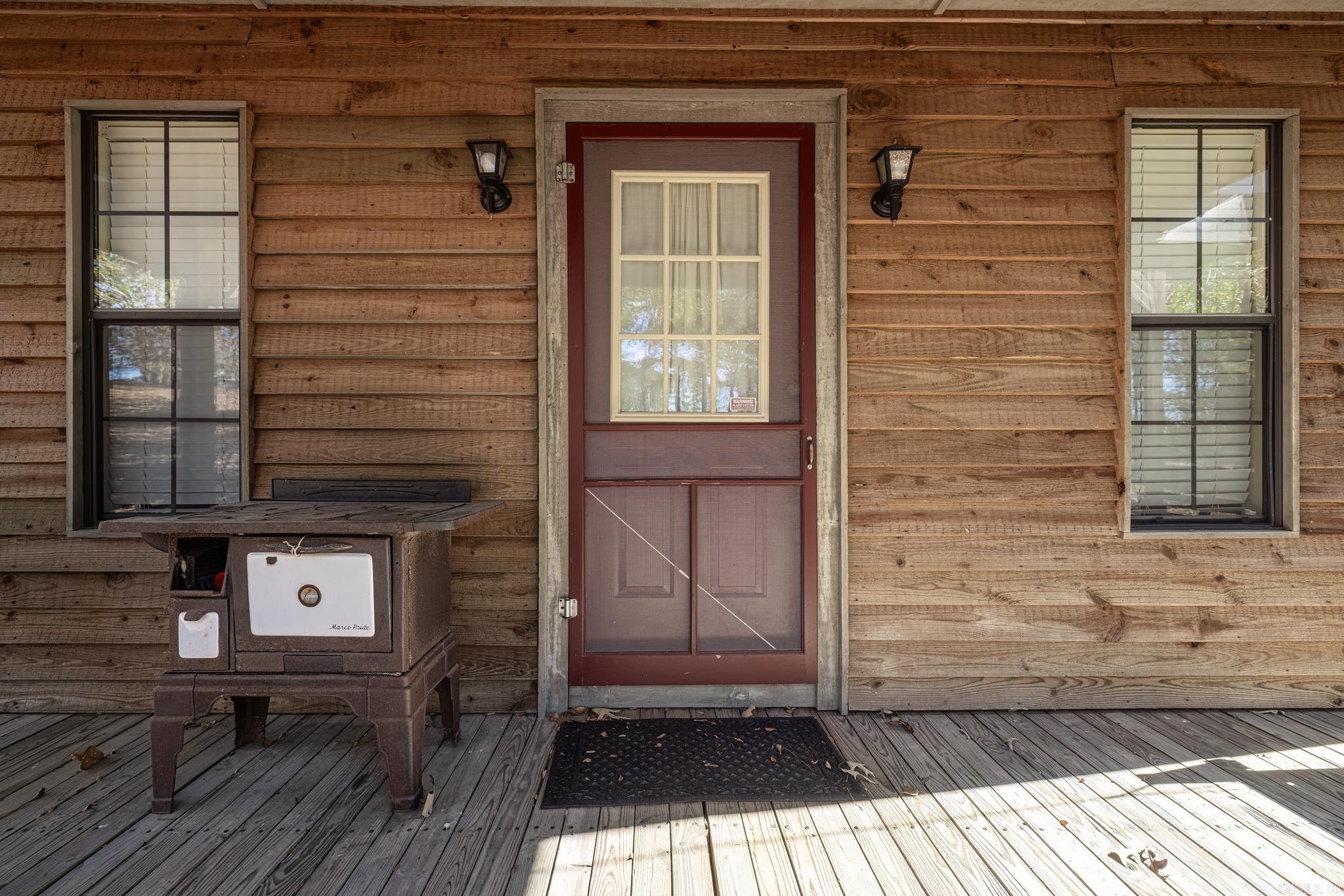 469  Chinook W  Amity, AR