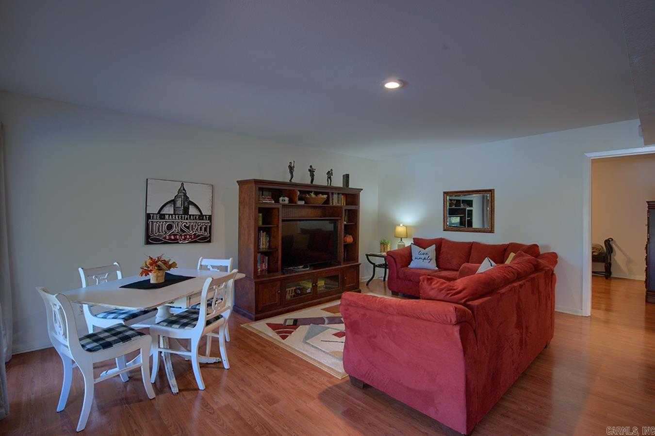 4  Calanas  Hot Springs Village, AR